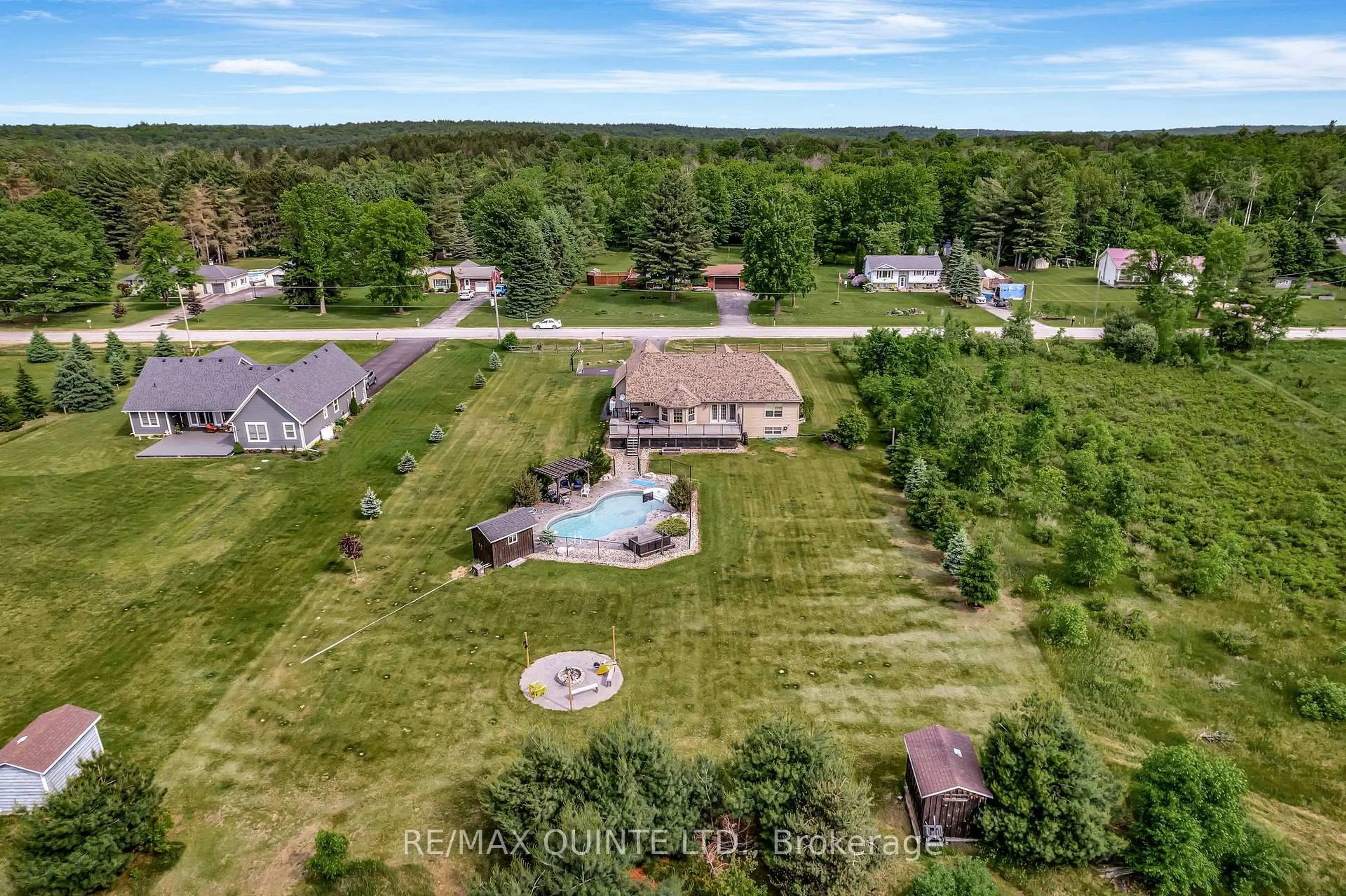 A pic from outside/outdoor area/front of a property/back of a property/a pic from drone, water/lake/river/ocean view for 27 Charles Rd, Tweed Ontario K0K 3J0