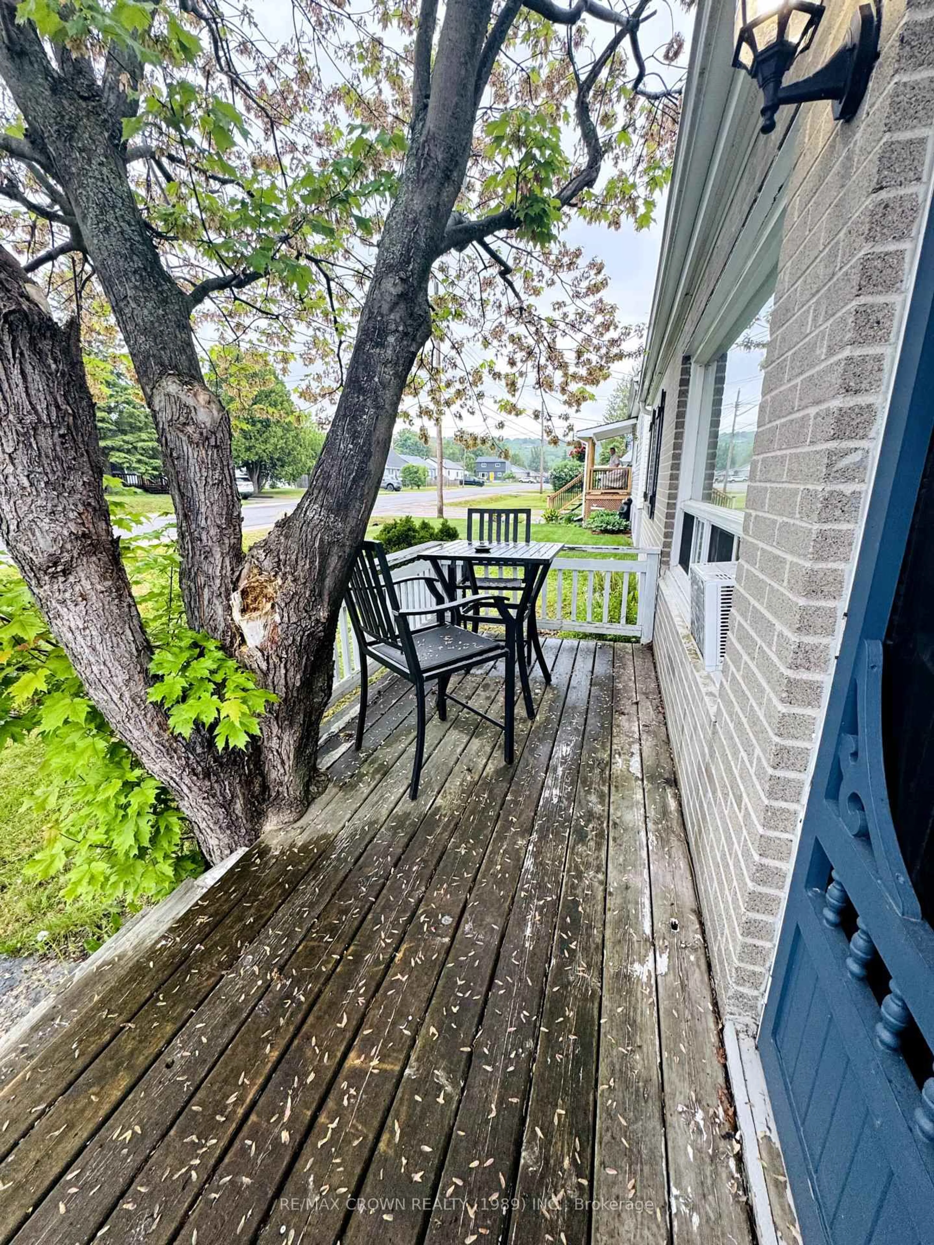 Patio, water/lake/river/ocean view for 539 Aberdeen Ave, North Bay Ontario P1B 7H6