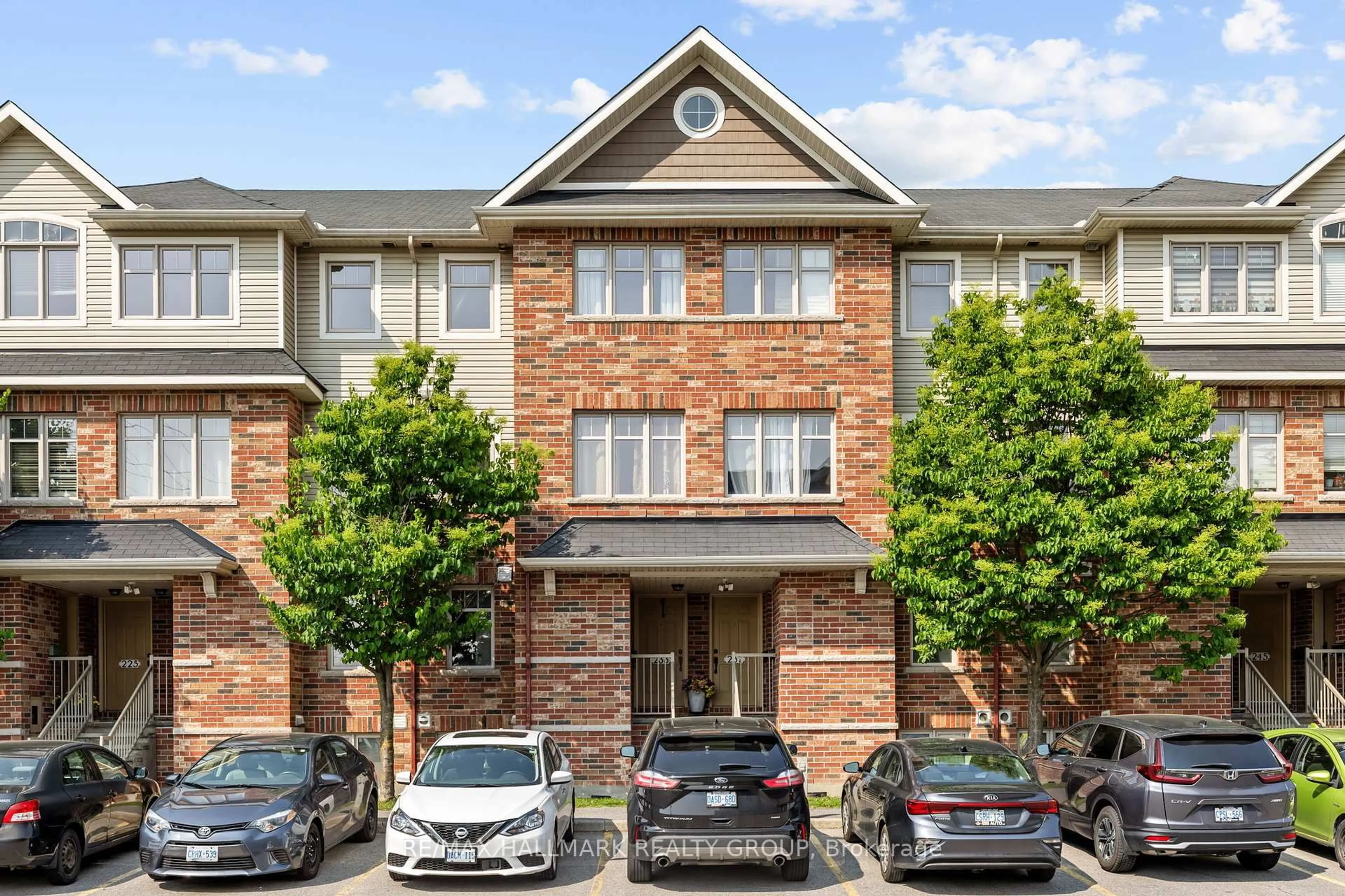 Unknown for 235 Keltie Private, Ottawa Ontario K2J 0A3