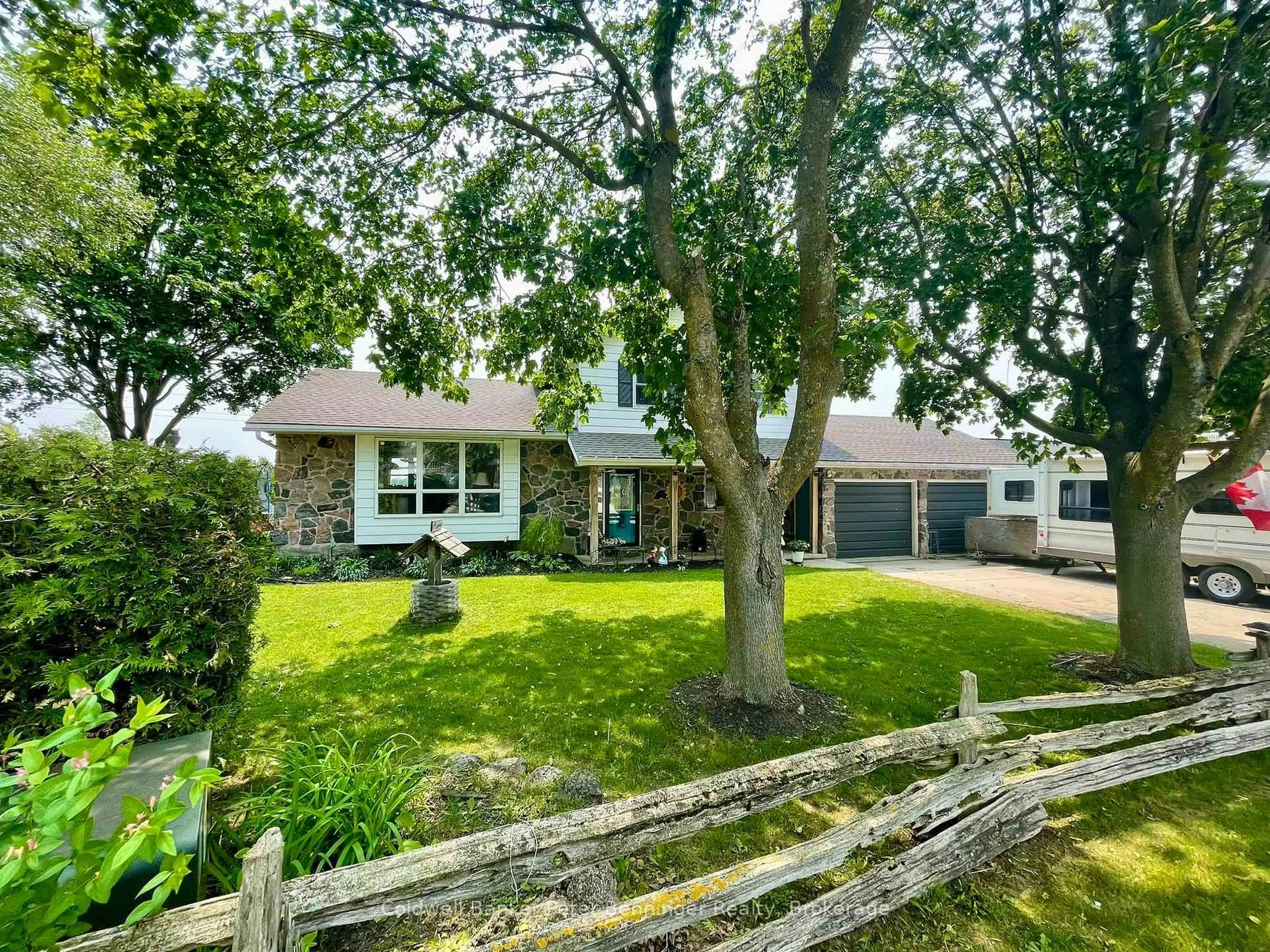 Unknown for 77 2nd Street Cres, Hanover Ontario N4N 3K3