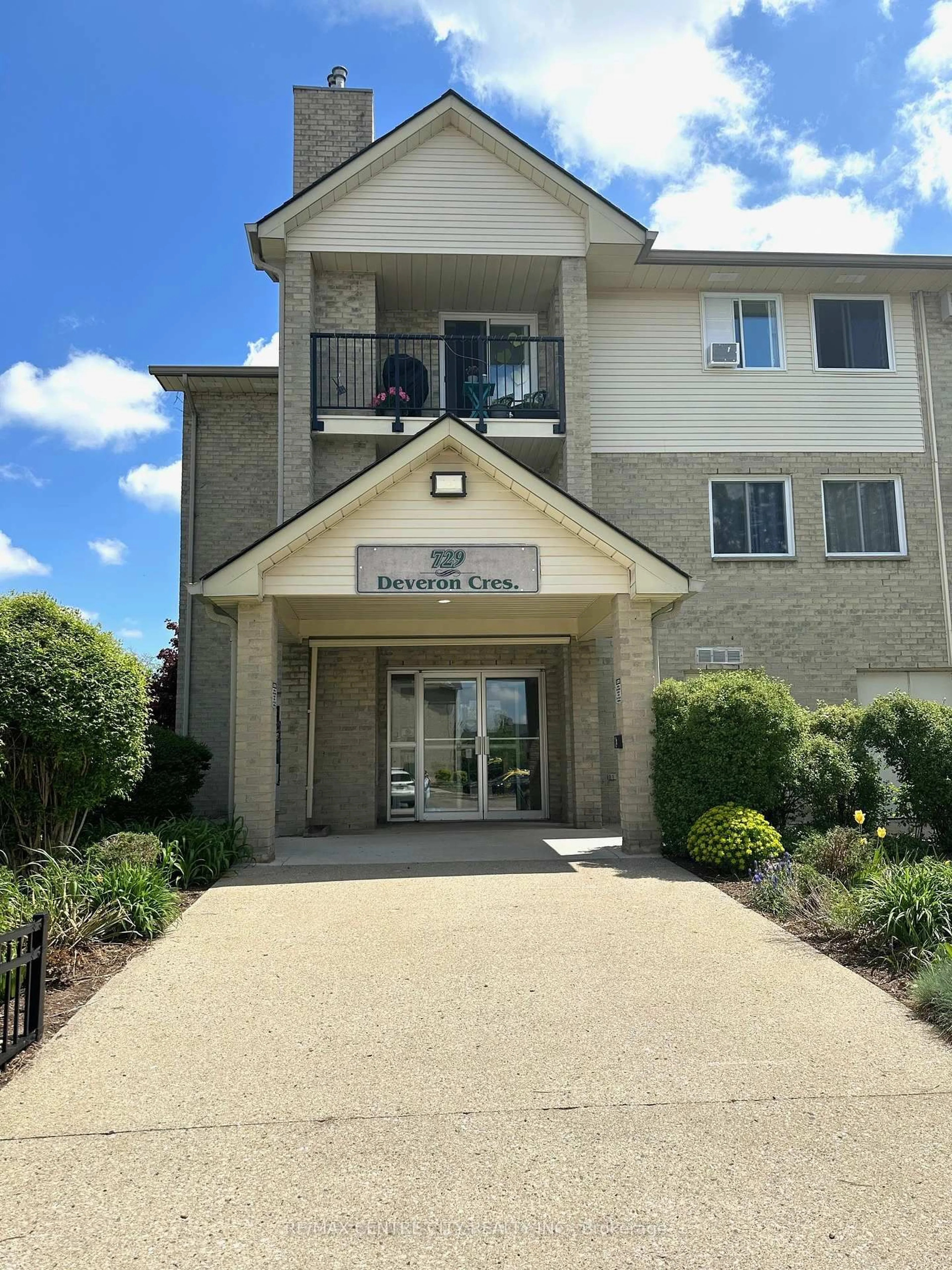 Unknown for 729 Deveron Cres #309, London South Ontario N5Z 4X5