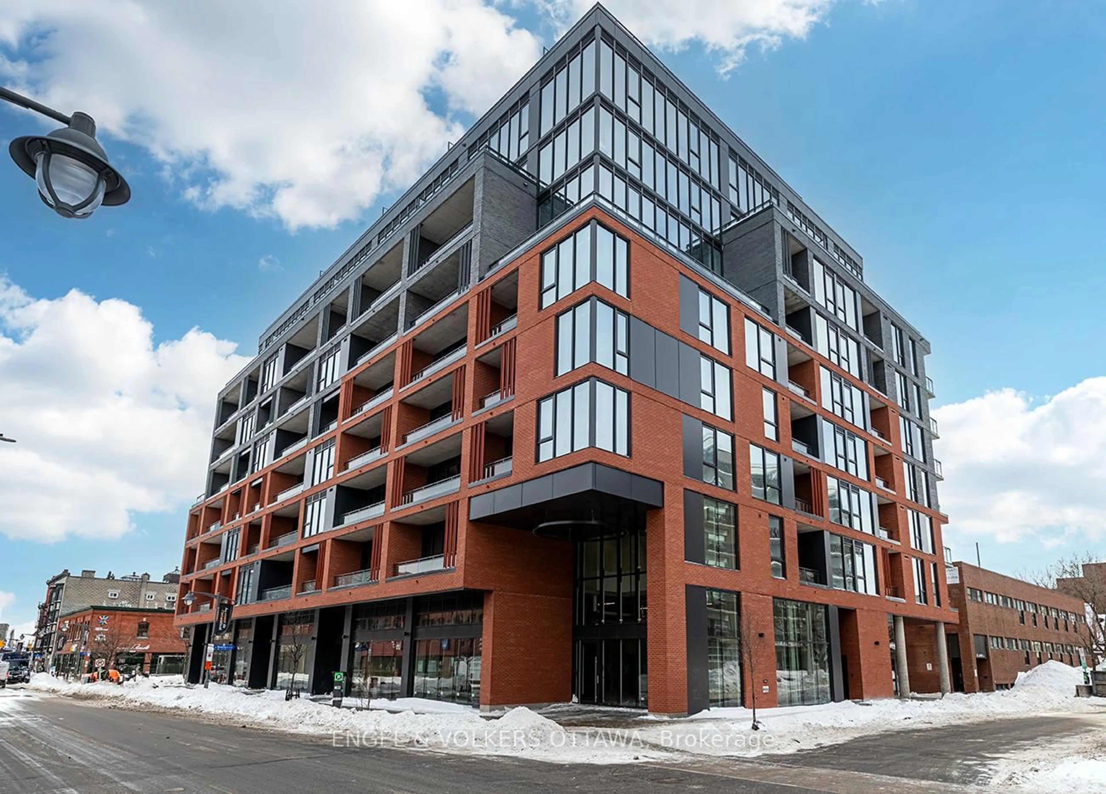 Unknown for 10 James St #613, Ottawa Ontario K2P 1T2