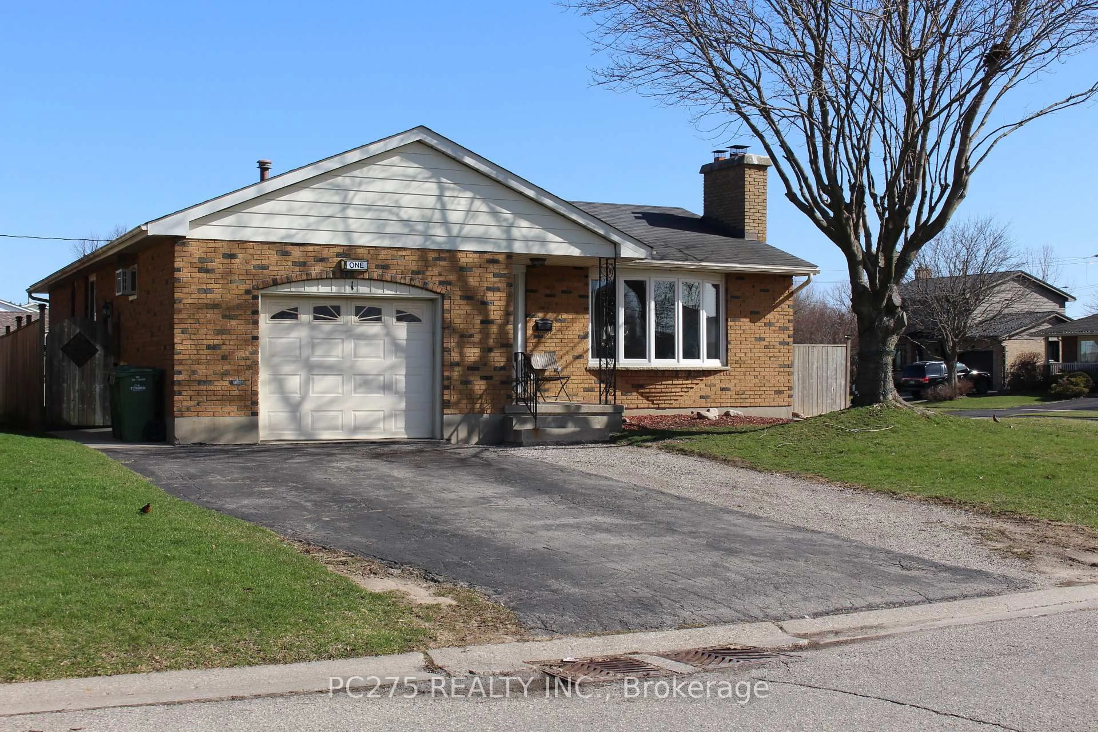 Home with brick exterior material, street for 1 Idsardi Ave, St. Thomas Ontario N5R 5P5