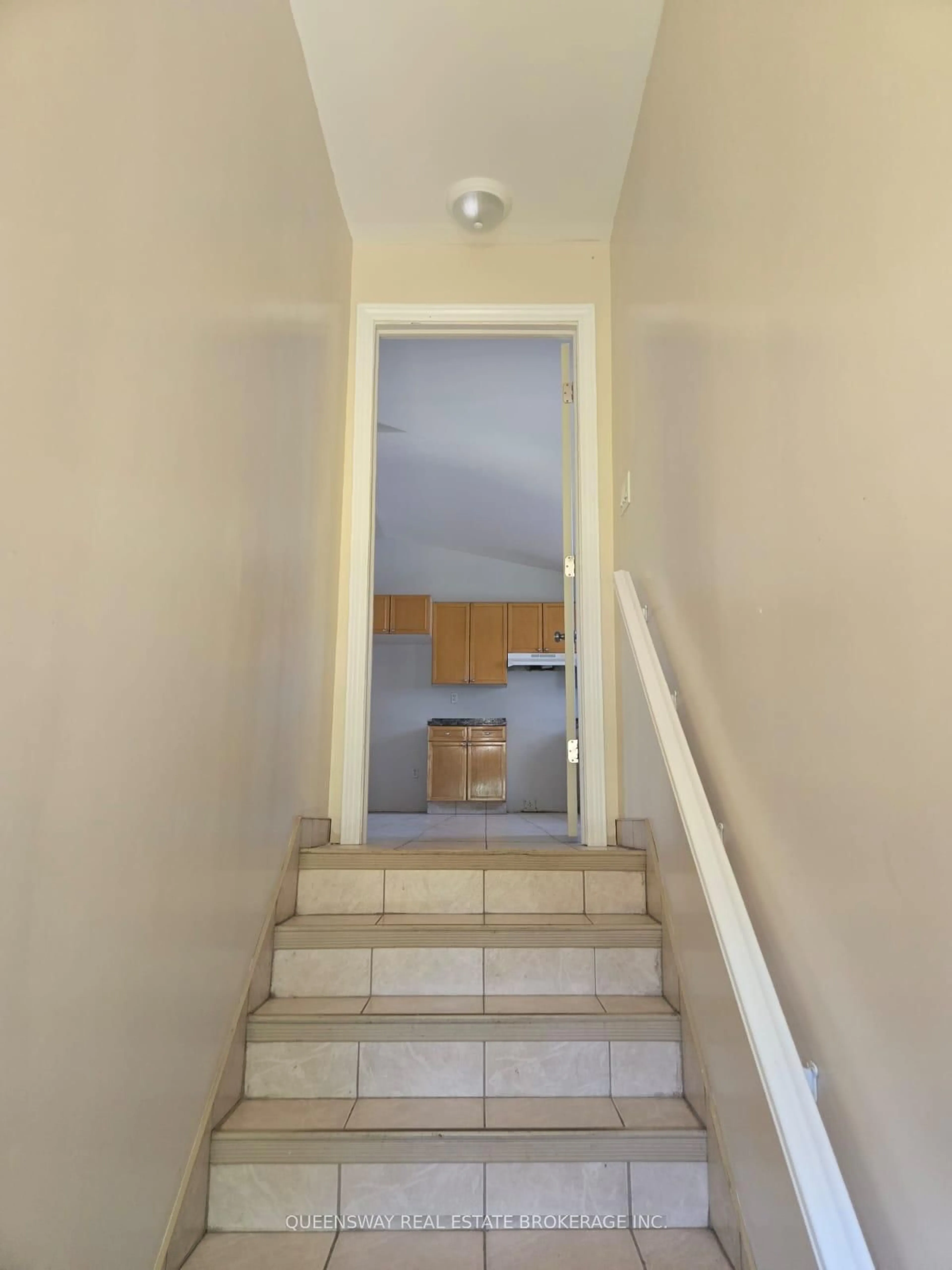 Unknown for 63 Edith St, St. Catharines Ontario L2S 2P8