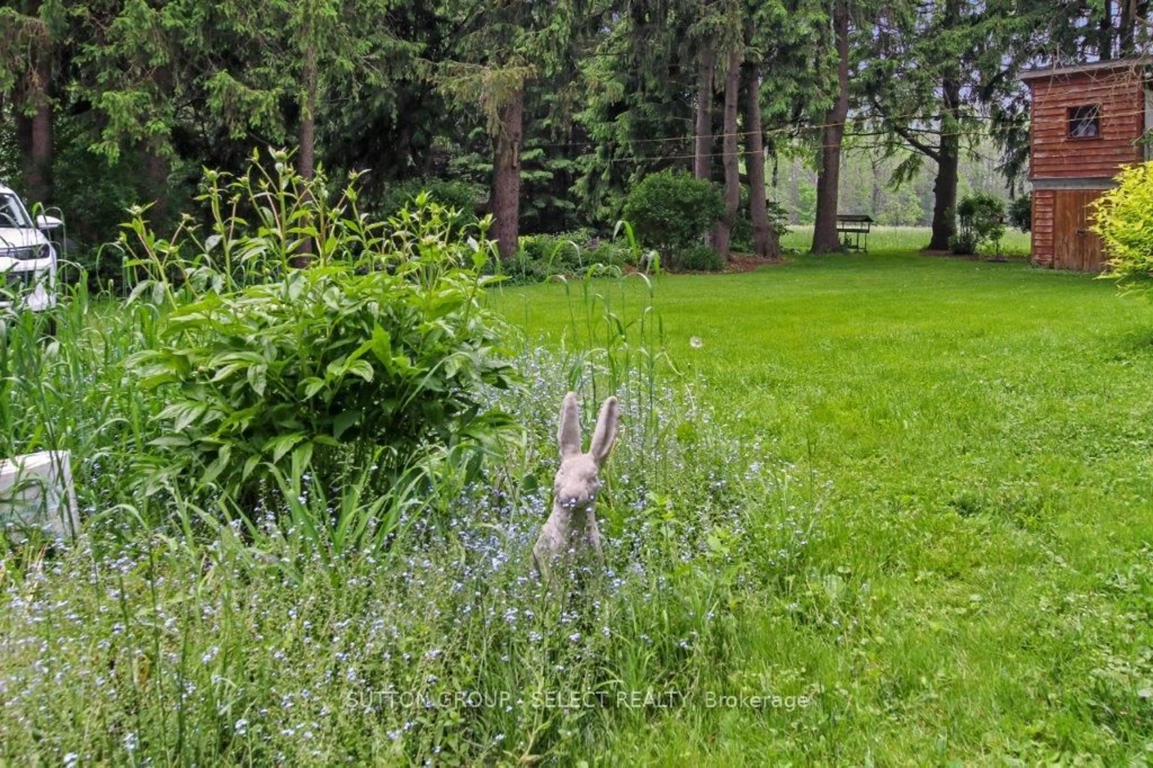 Patio, forest/trees view for 23471 HERITAGE Rd, Thames Centre Ontario N0M 2P0