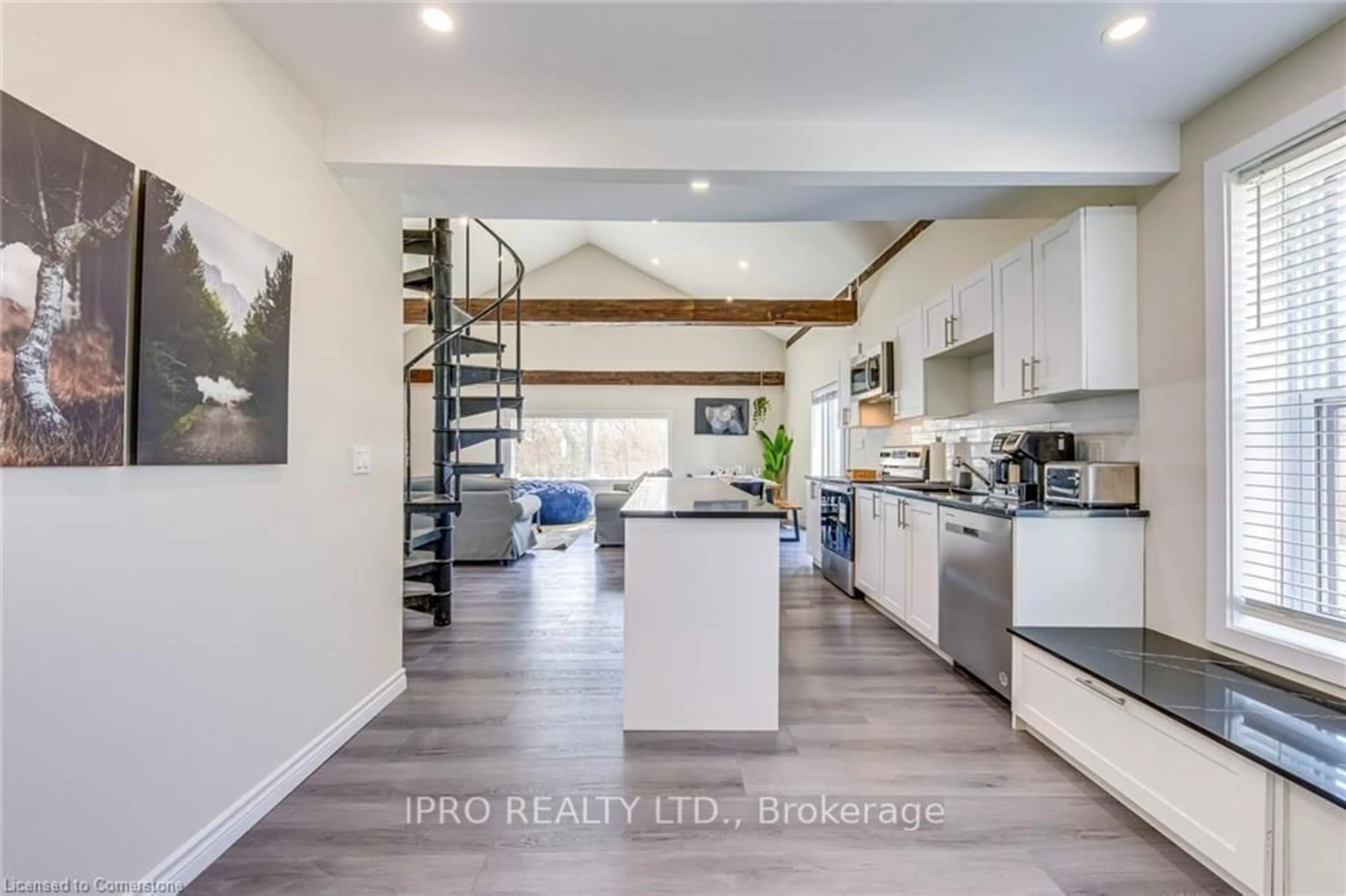 Open concept kitchen, unknown for 3590 Lakeshore Rd, Lincoln Ontario L0R 1B1
