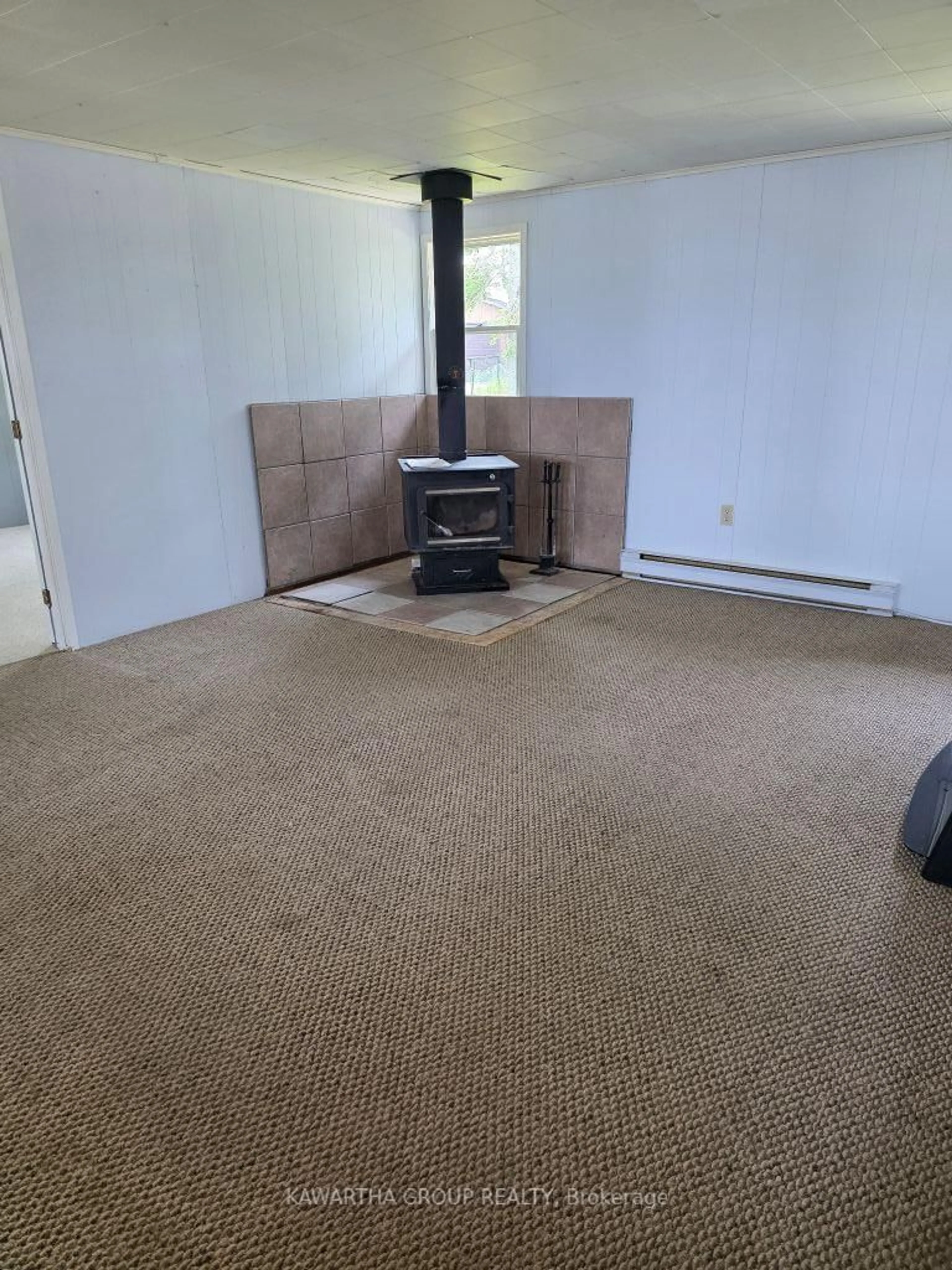 A pic of a room for 515 Long Beach Rd, Kawartha Lakes Ontario K0M 1G0