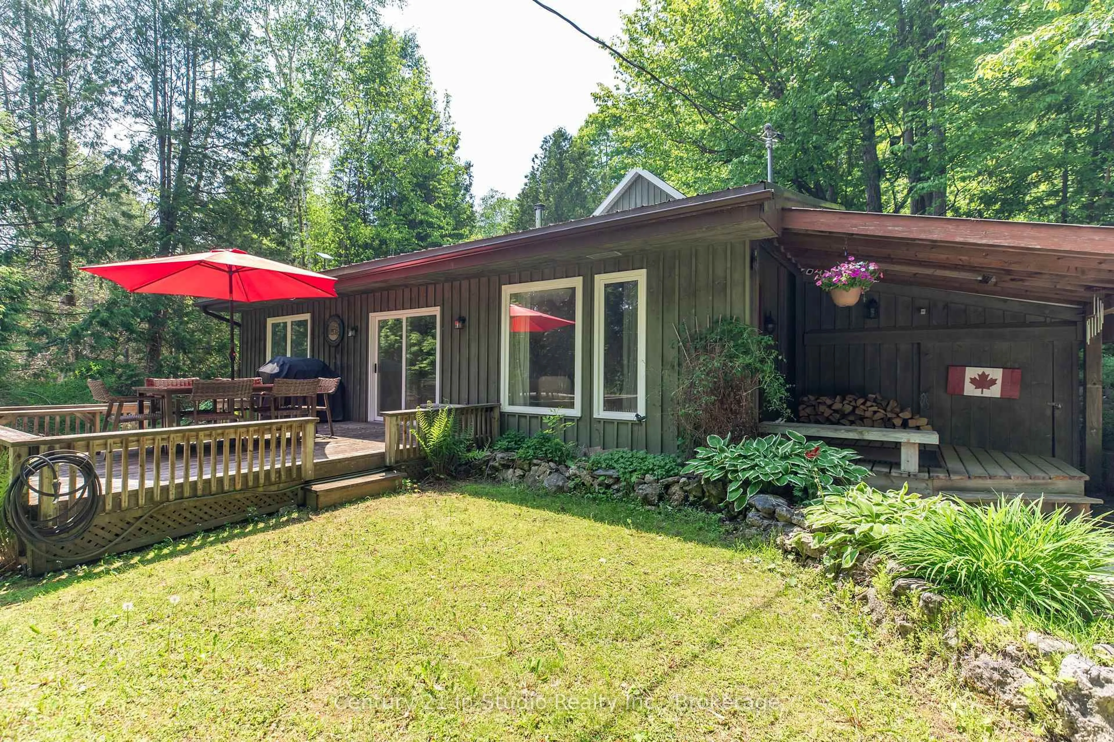 Patio, unknown for 9 13th Ave, South Bruce Peninsula Ontario N0H 2T0