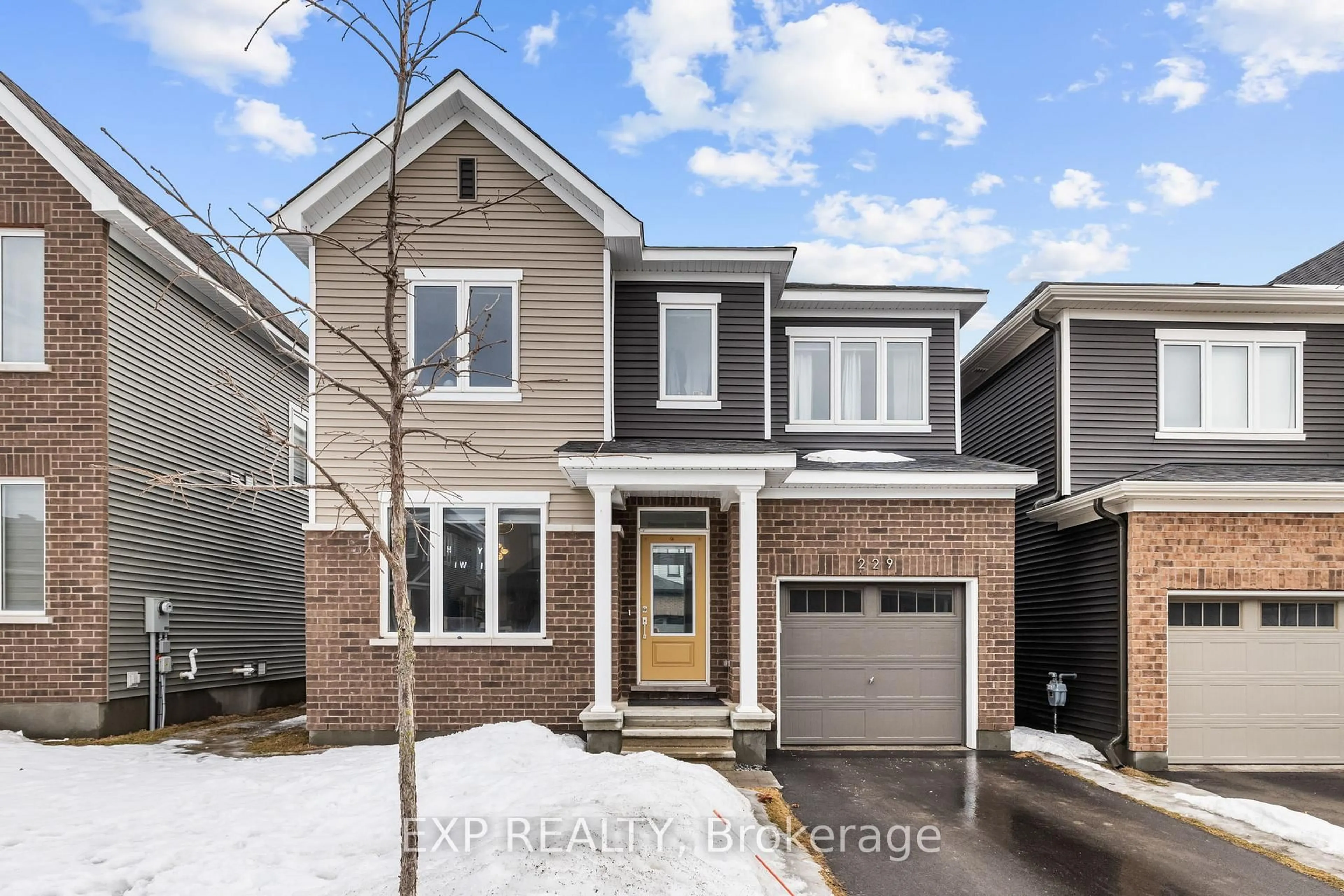 Home with brick exterior material, street for 229 Appalachian Circ, Ottawa Ontario K2J 6X4