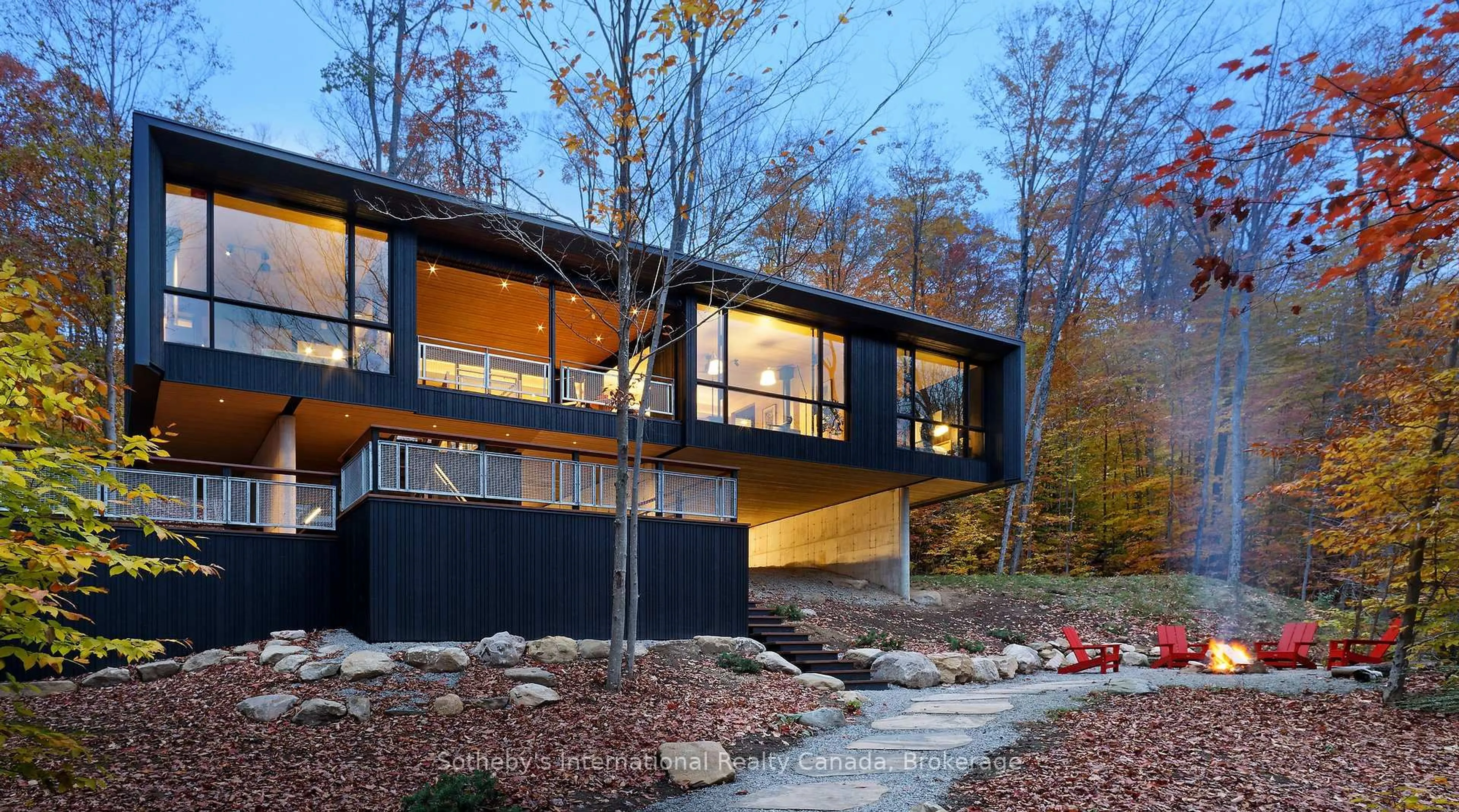Home with brick exterior material, unknown for 13309 KAWAGAMA, Algonquin Highlands Ontario K0M 1J2
