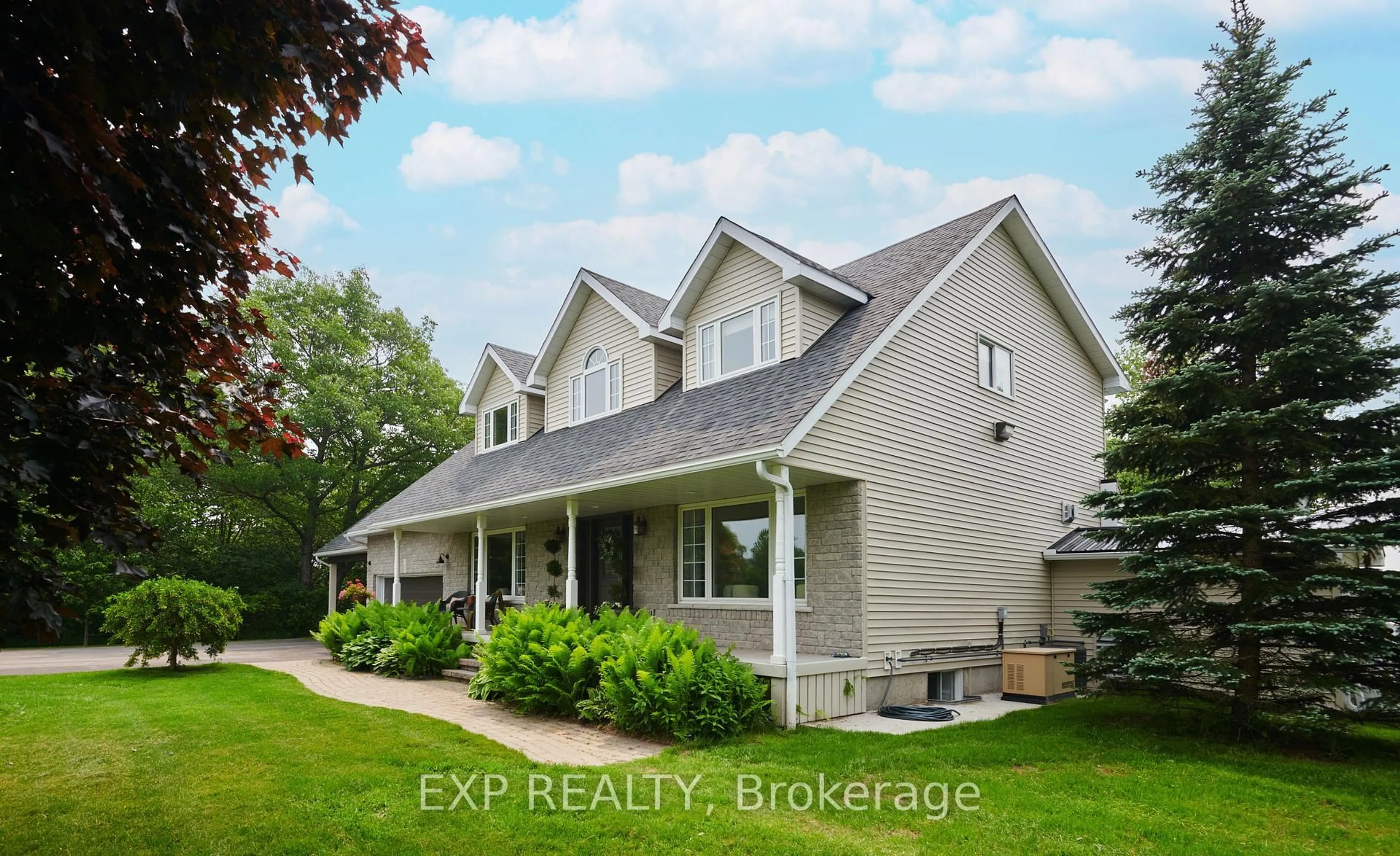 Home with vinyl exterior material, street for 353 Ferguson Rd, Renfrew Ontario K7V 3Z8