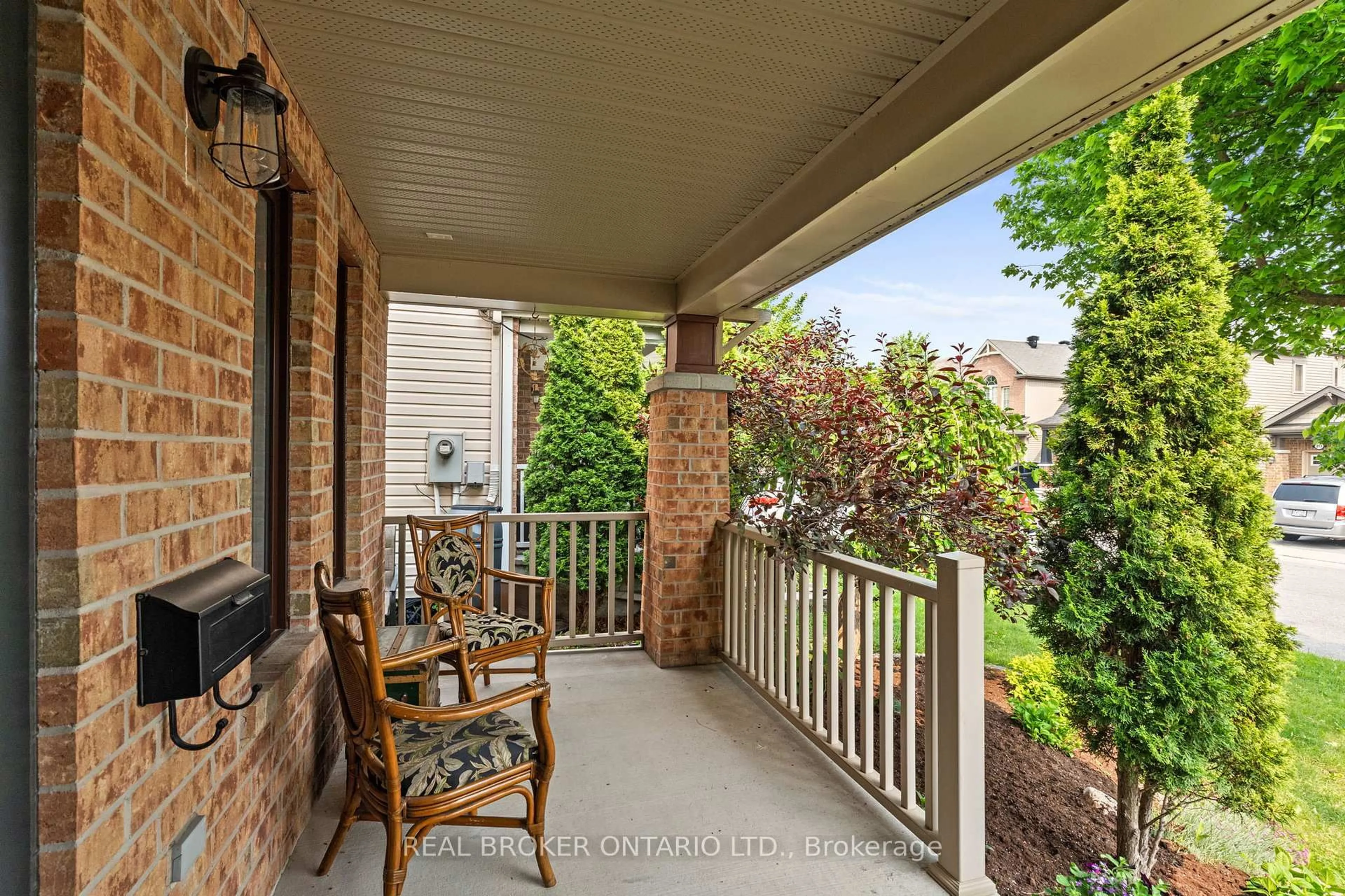Patio, street for 214 Mistral Way, Stittsville Ontario K2S 0G7