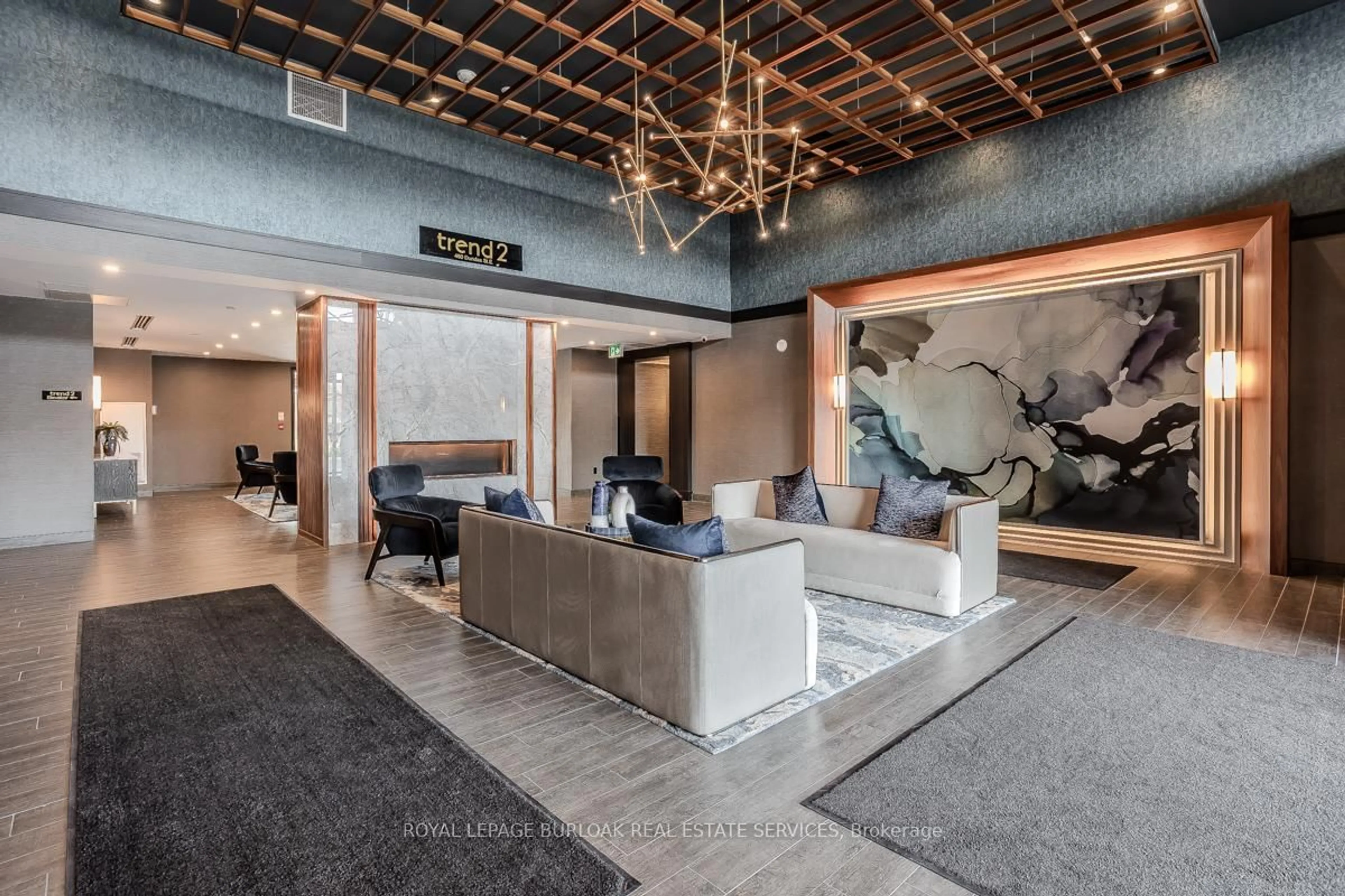 Lobby for 460 Dundas St #705, Hamilton Ontario L8B 2A5
