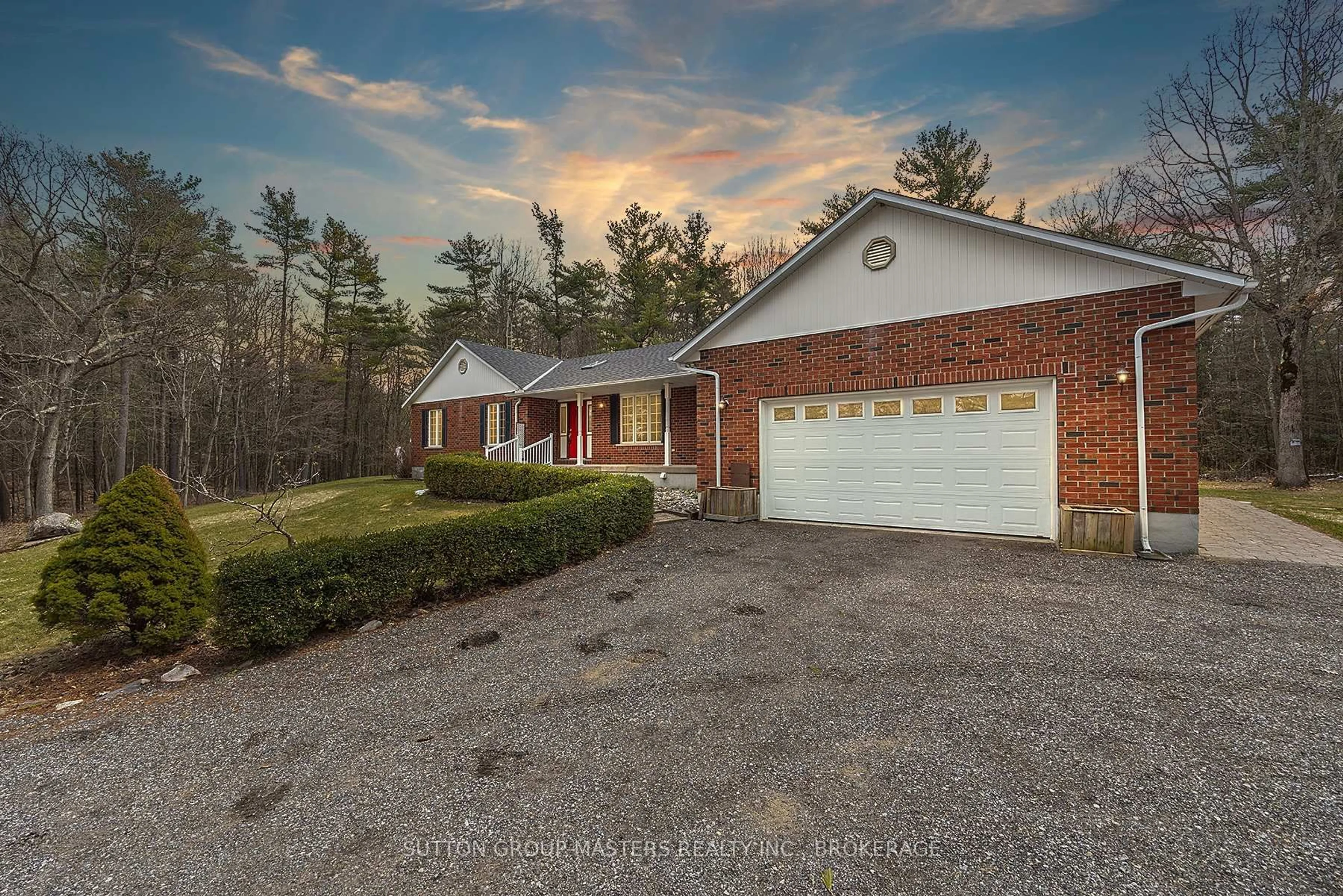A pic from outside/outdoor area/front of a property/back of a property/a pic from drone, unknown for 168 Escott Rockport Rd, Leeds and the Thousand Islands Ontario K0E 1L0