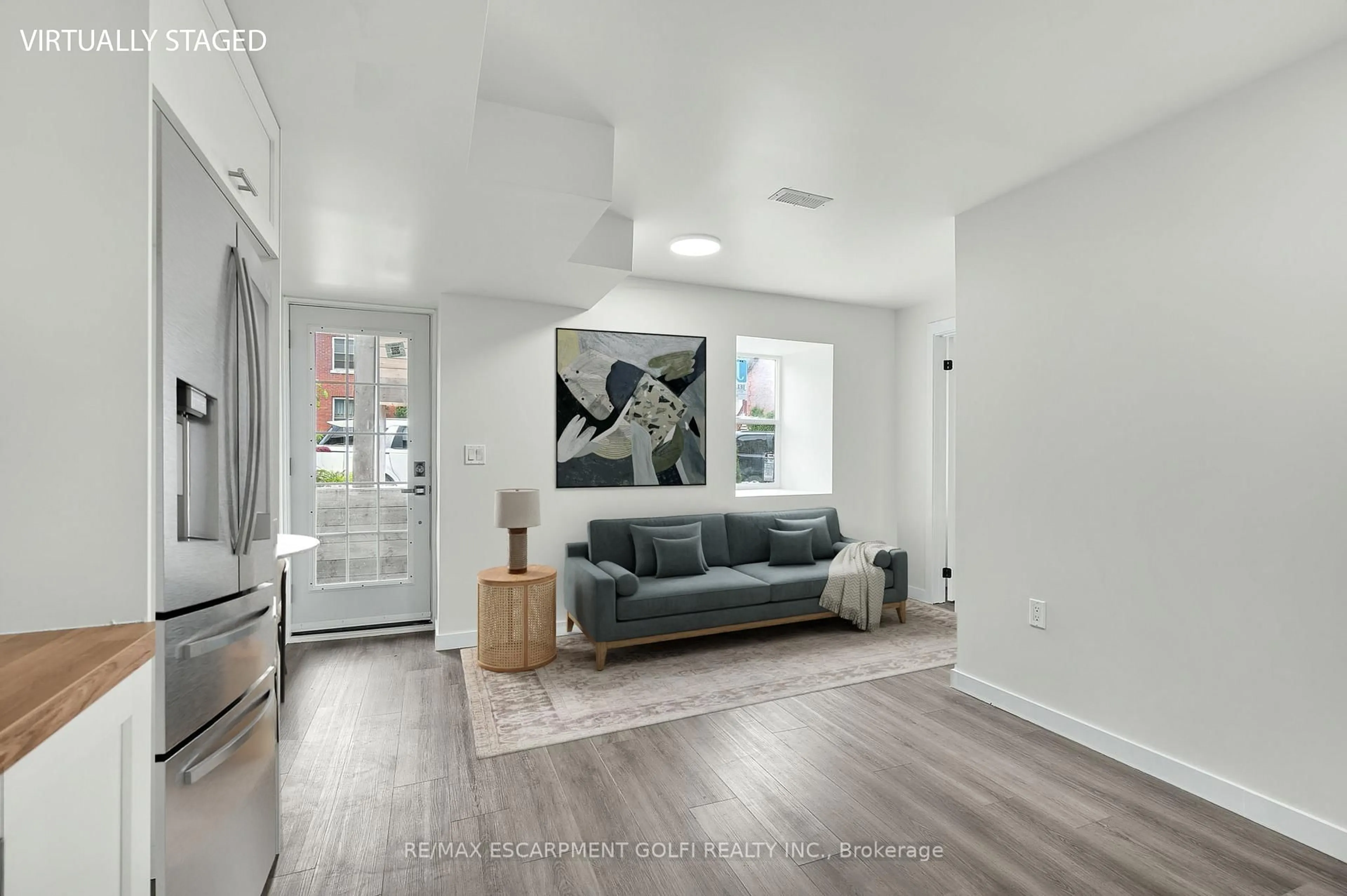 Unknown for 111 WELLINGTON St, Hamilton Ontario L8N 2R3