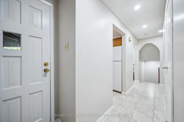 Additional property image - 28 Underhill Cres Unit 22