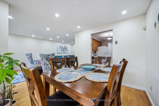 Additional property image - 28 Underhill Cres Unit 22