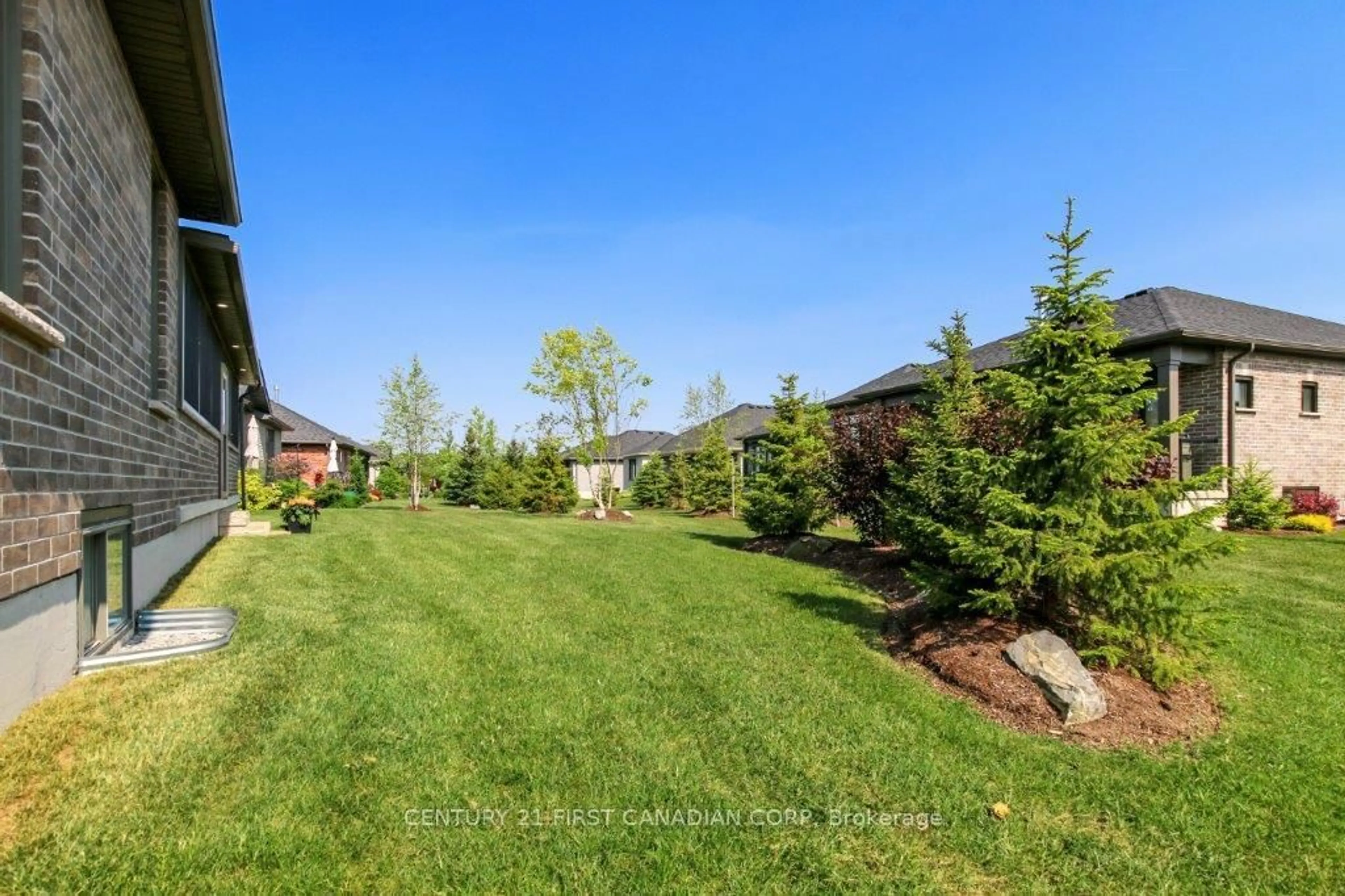Patio, unknown for 2441 Moe Norman Way, London South Ontario N6K 5R5