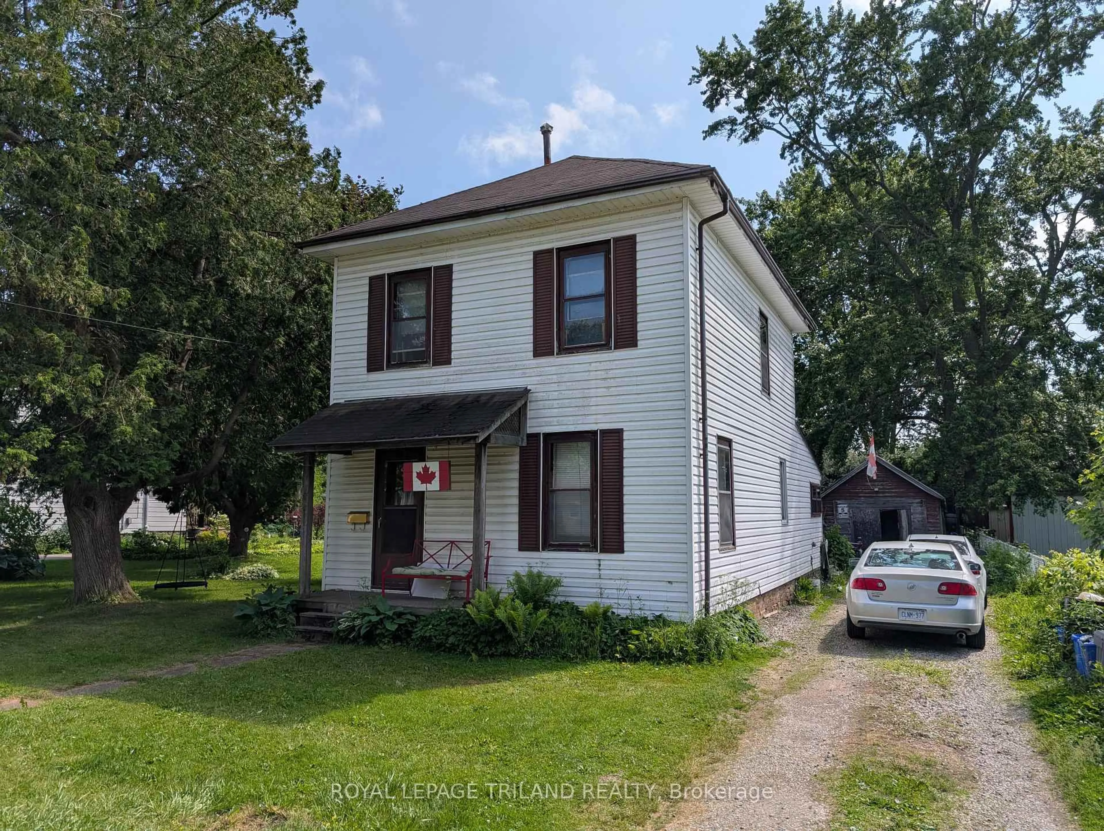 Home with vinyl exterior material, street for 9671 JOHN St, Southwold Ontario N0L 2E0