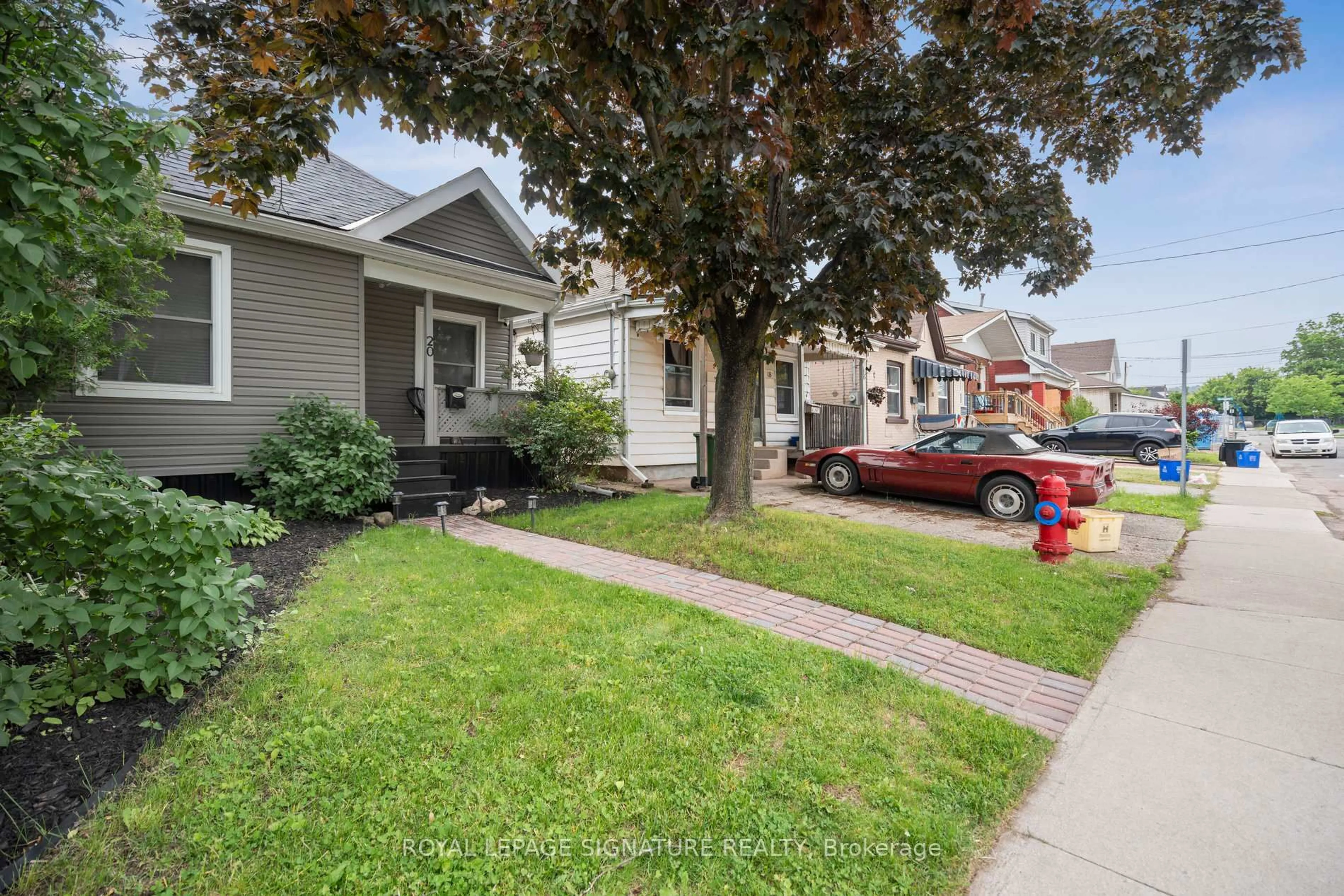 Unknown for 20 Robins Ave, Hamilton Ontario L8H 4M7