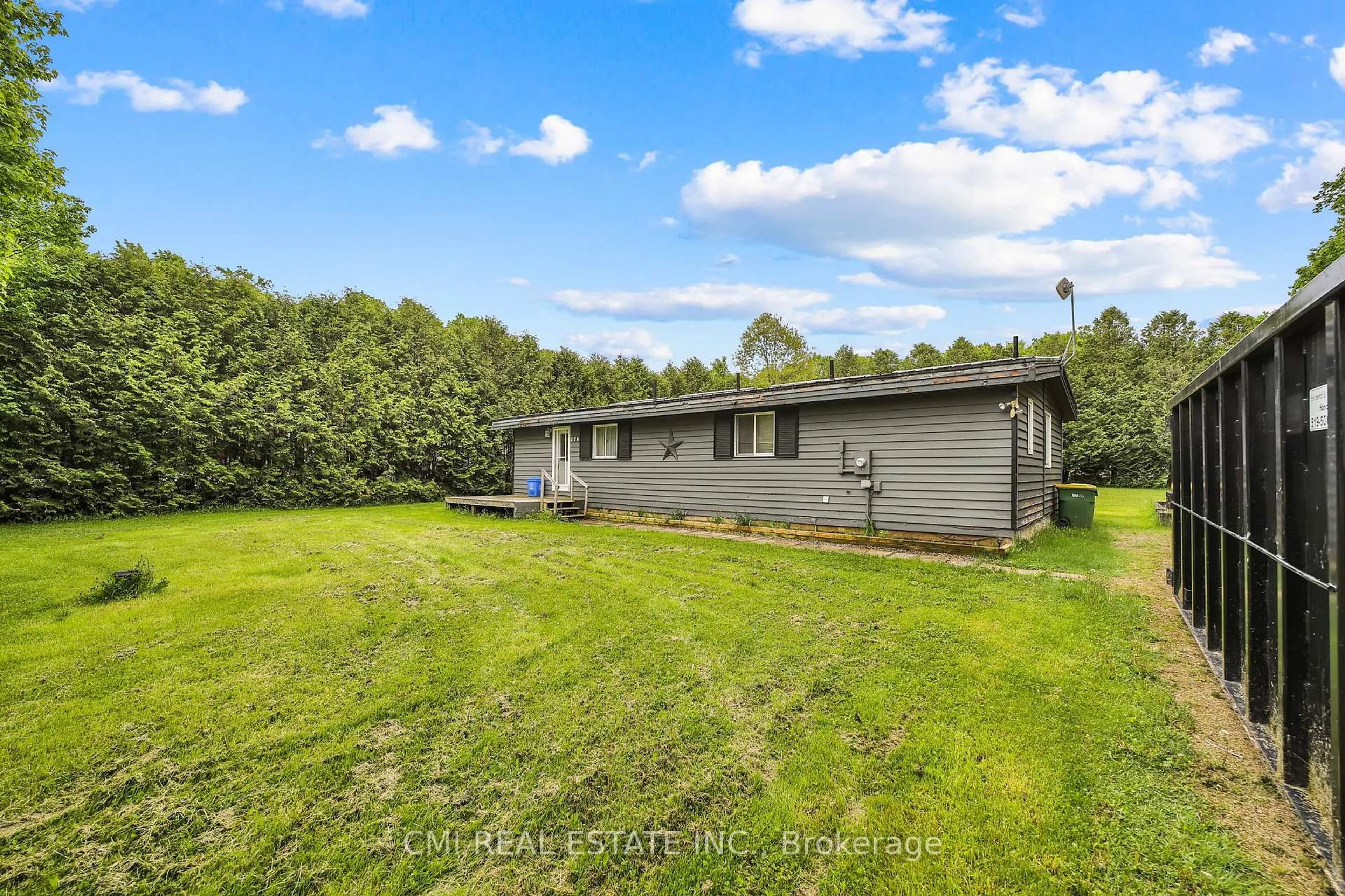 A pic from outside/outdoor area/front of a property/back of a property/a pic from drone, water/lake/river/ocean view for 176 Raglan St, Grey Highlands Ontario N0C 1E0