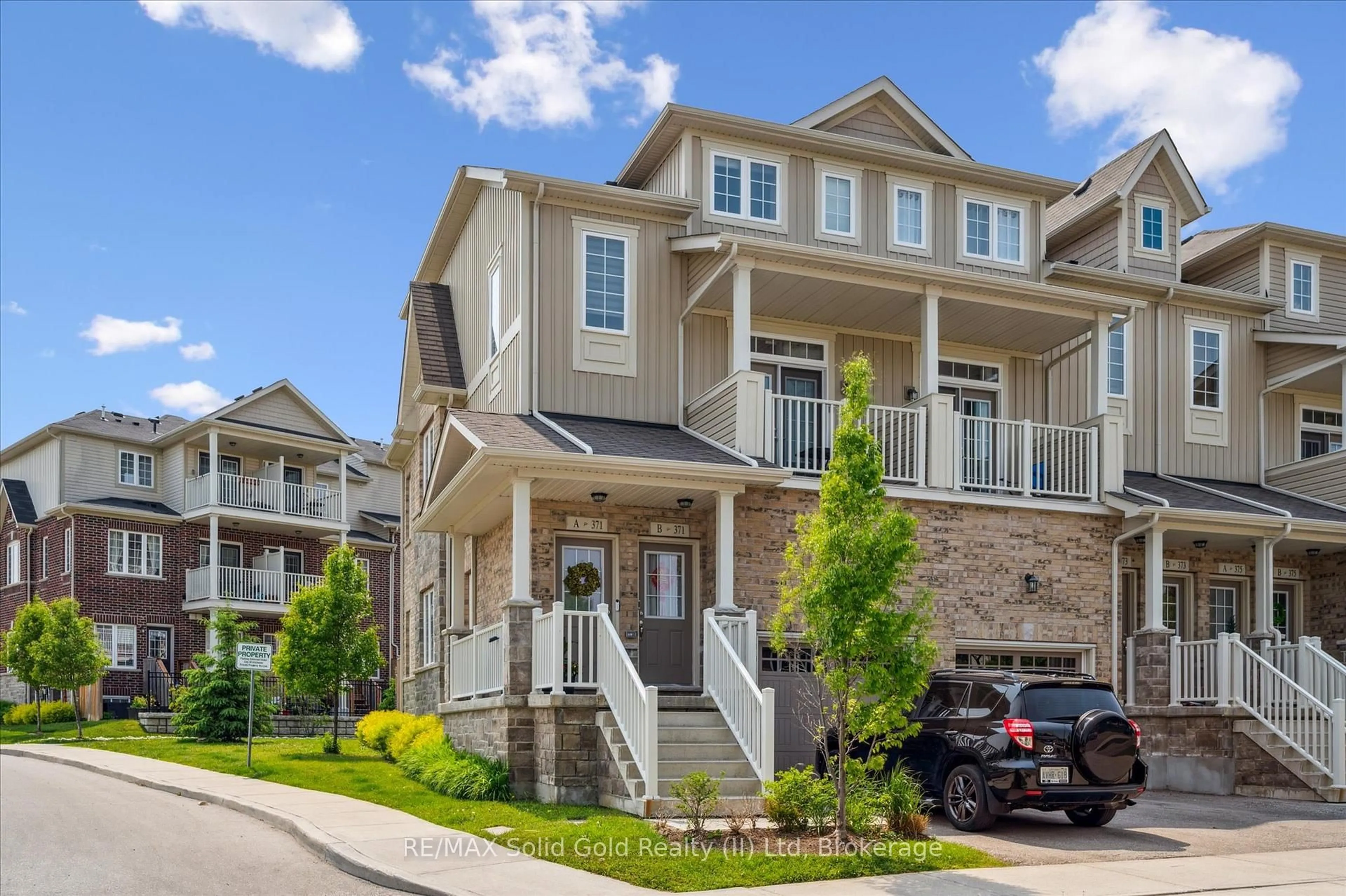 Unknown for 371A WESTWOOD Dr, Kitchener Ontario N2M 0B5