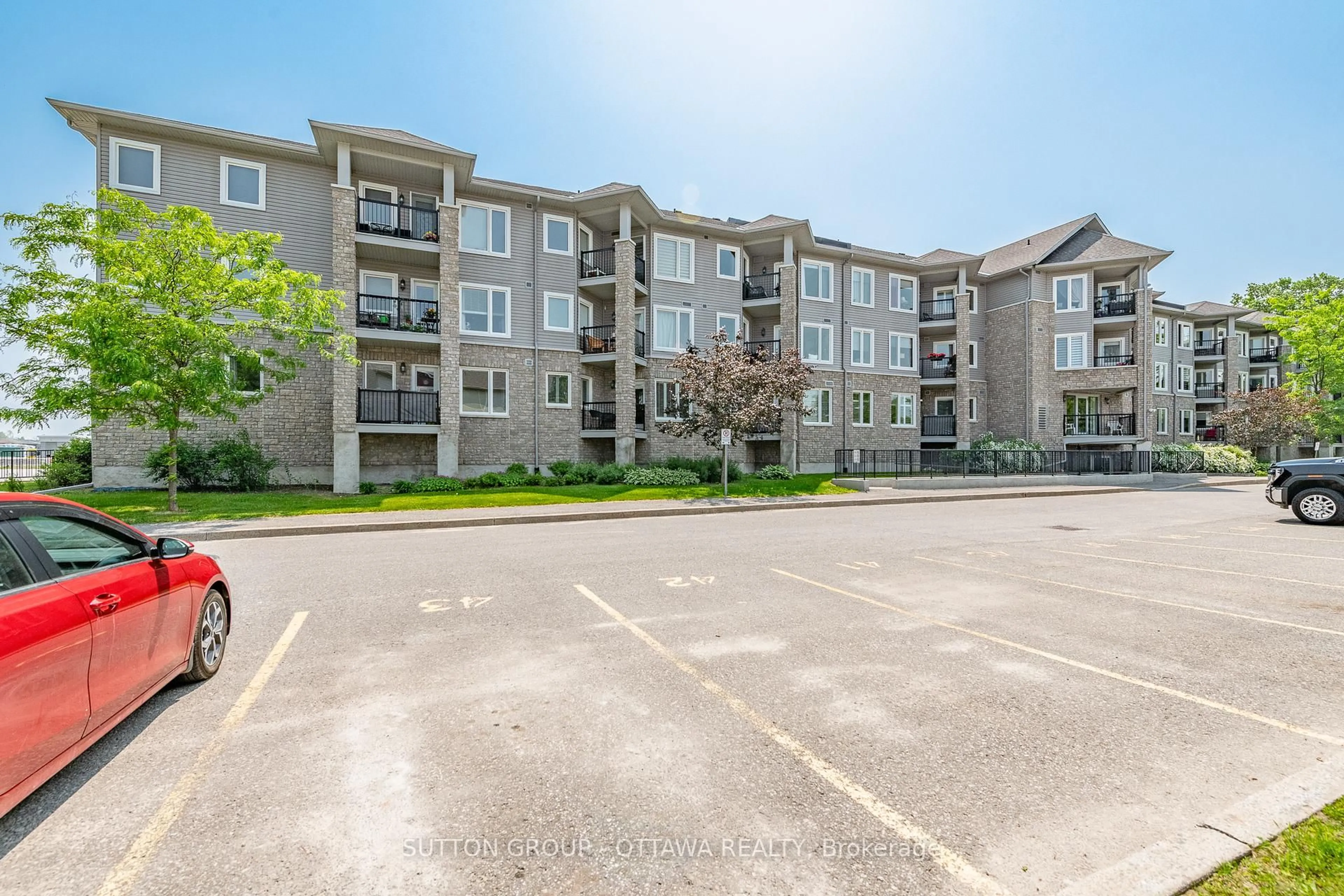 Patio, unknown for 240 Coleman St #207, Carleton Place Ontario K7C 0E2