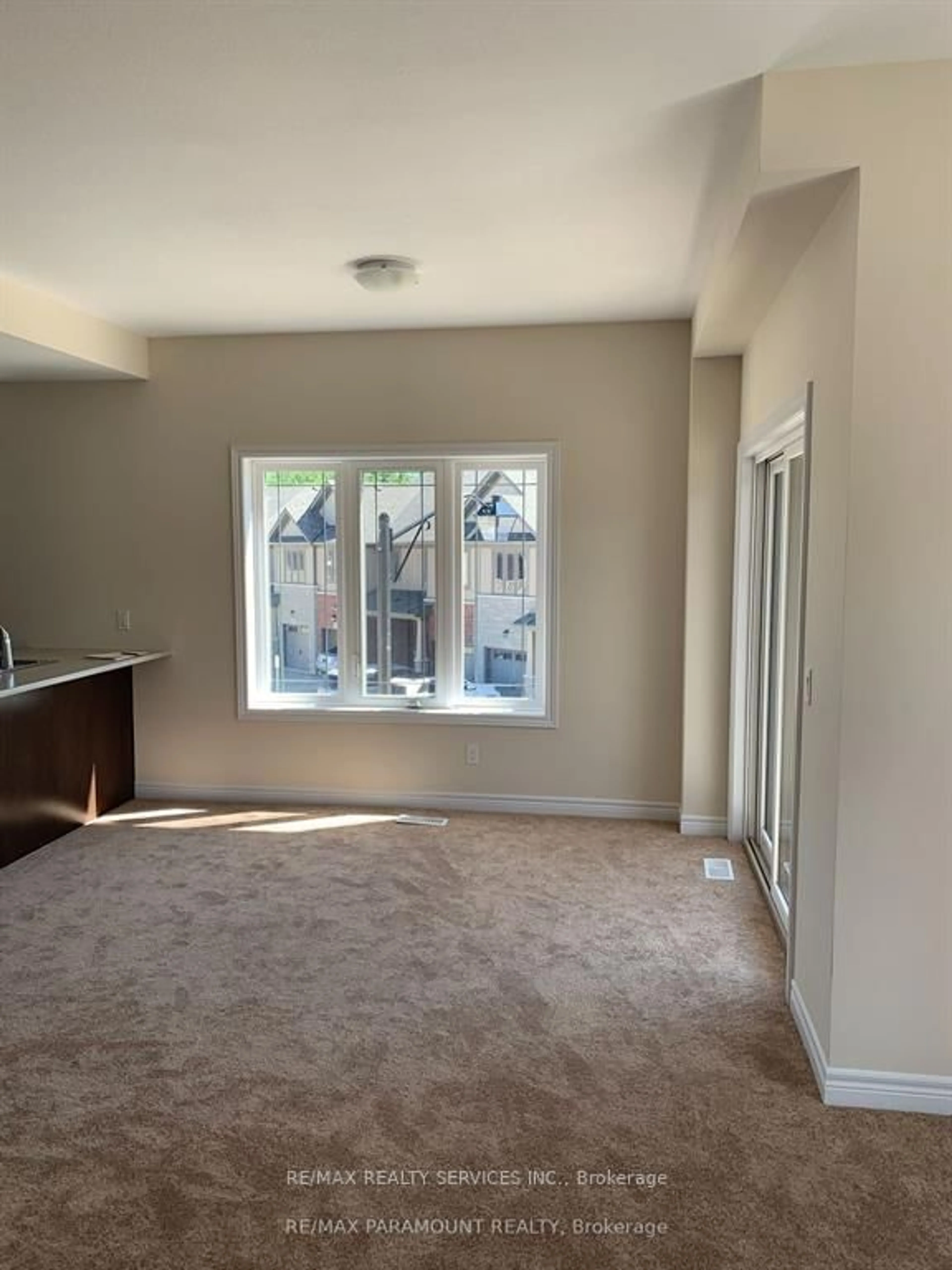A pic of a room for 77 Diana Ave #171, Brantford Ontario N3T 0R6