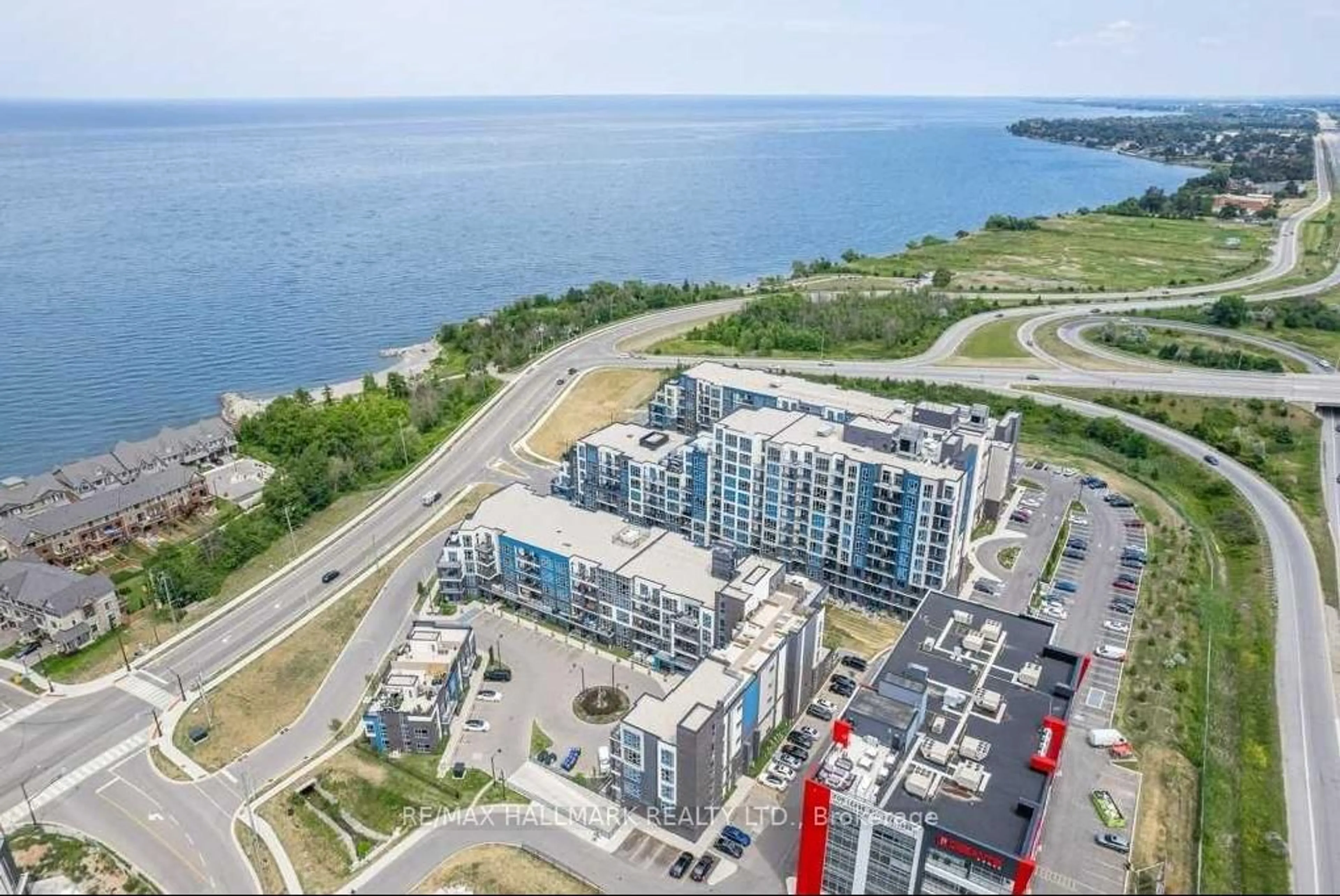 A pic from outside/outdoor area/front of a property/back of a property/a pic from drone, water/lake/river/ocean view for 10 Concord Pl #409, Grimsby Ontario L3M 0G6