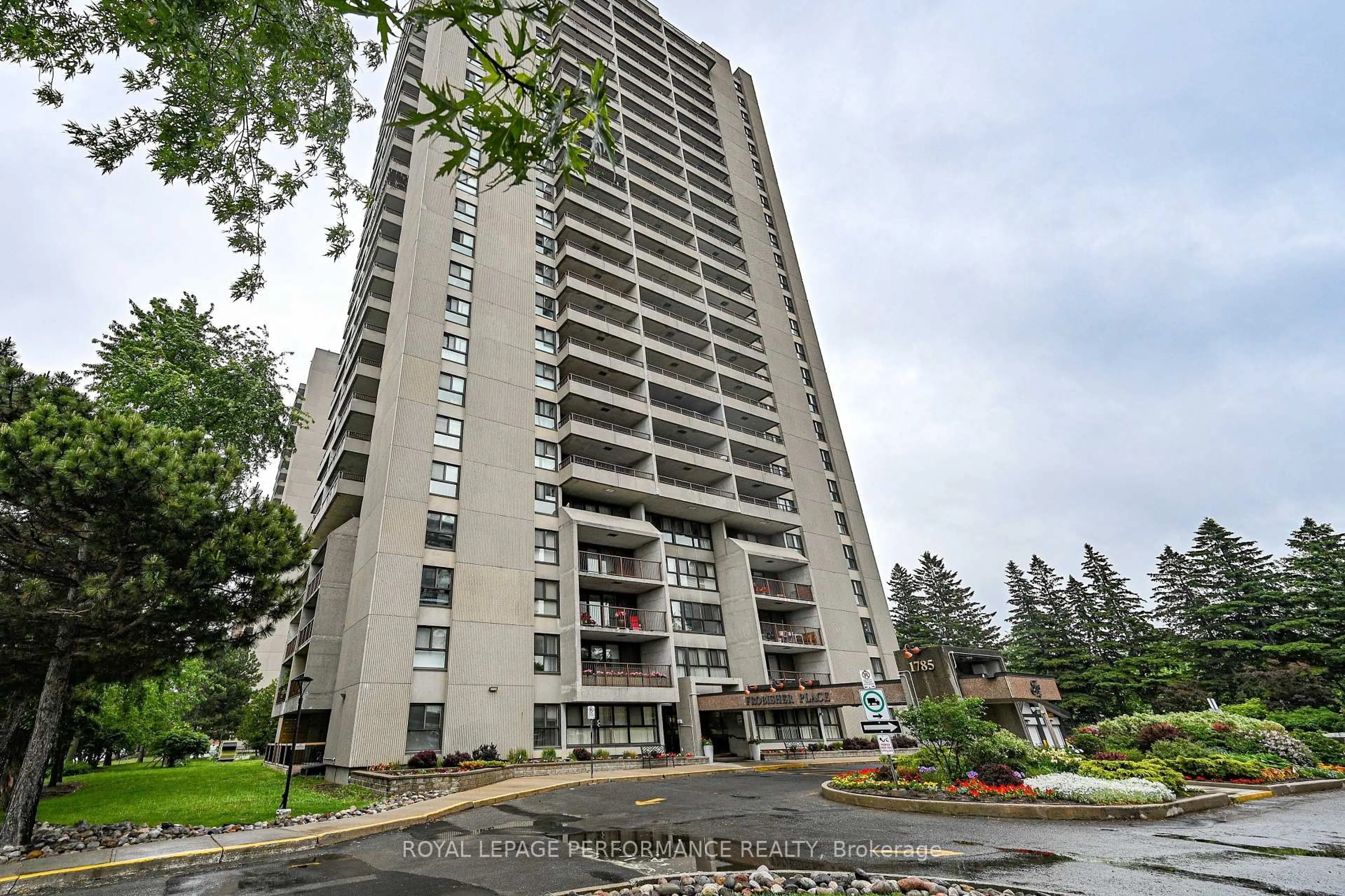 Unknown for 1785 Frobisher Lane #1007, Ottawa Ontario K1G 3T7
