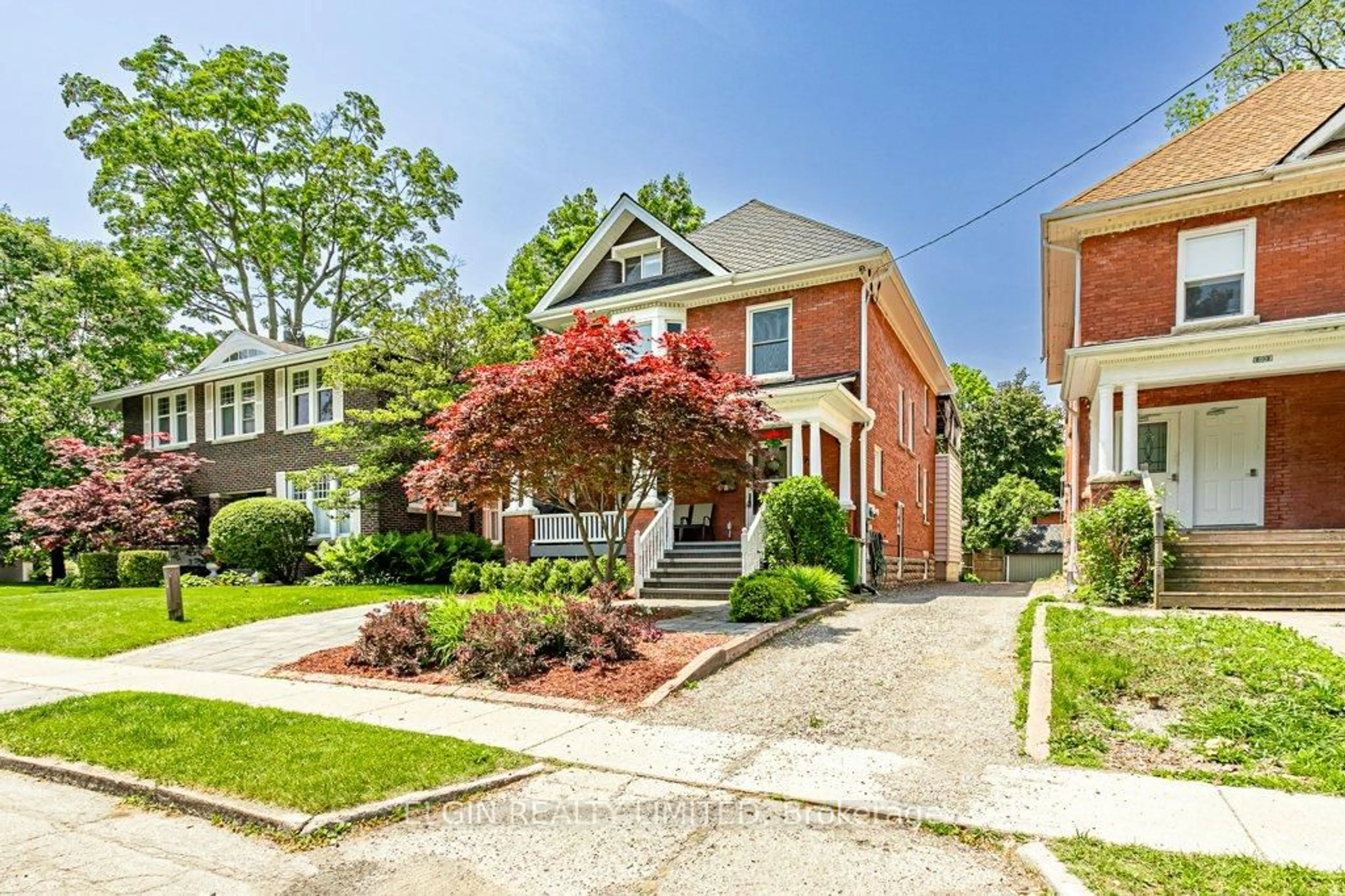 Home with brick exterior material, street for 92 Hincks St, St. Thomas Ontario N5R 3P2