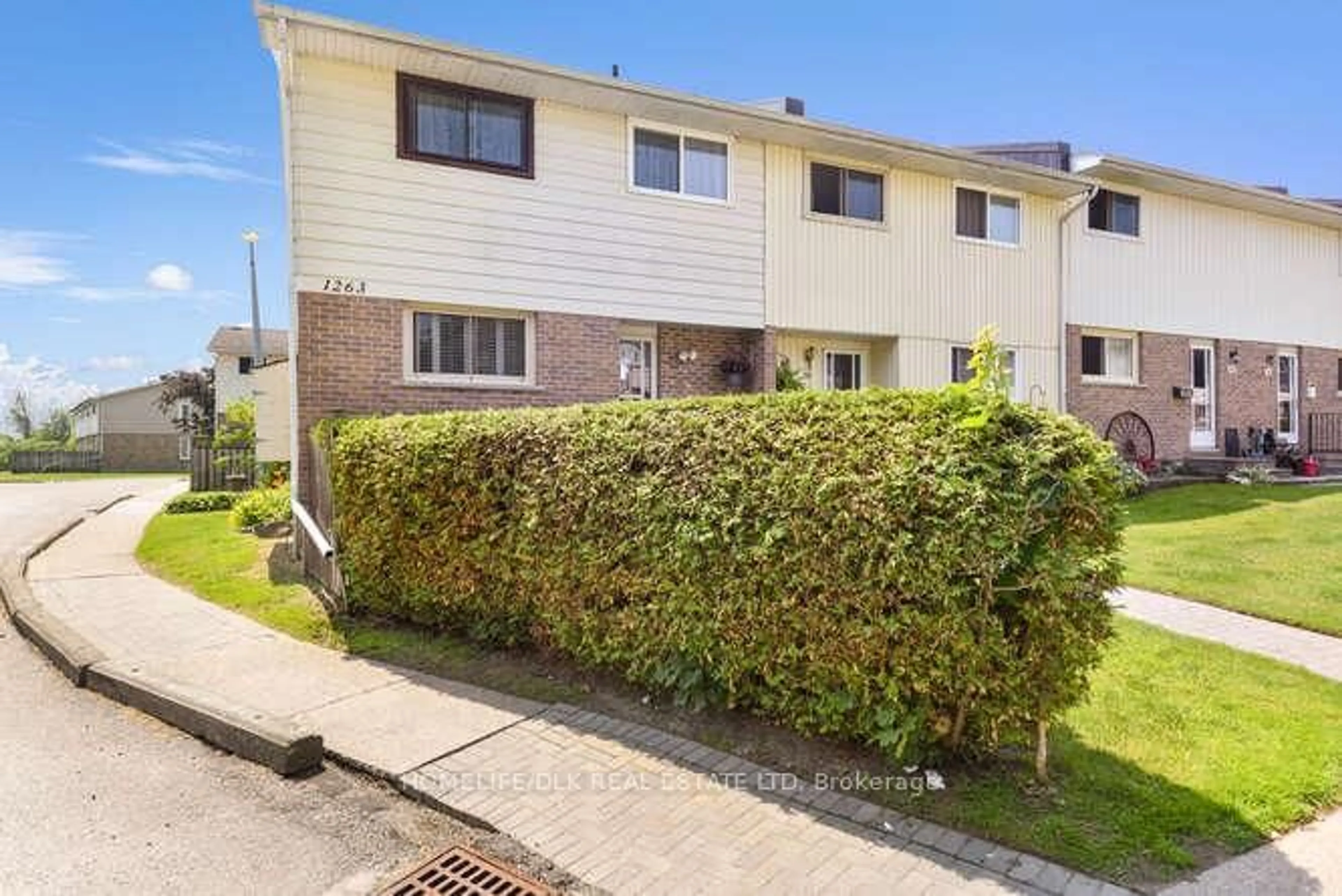 A pic from outside/outdoor area/front of a property/back of a property/a pic from drone, street for 1263 Millwood Ave #18, Brockville Ontario K6V 6J4