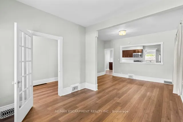 Additional property image - 69 Lorne Ave