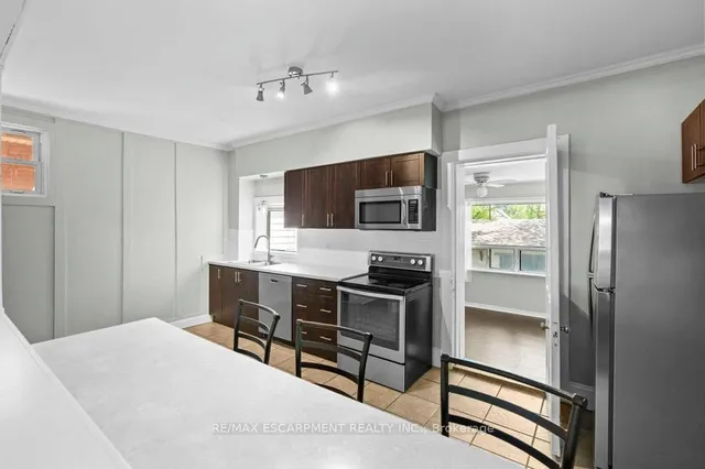 Additional property image - 69 Lorne Ave
