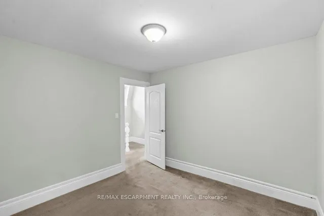 Additional property image - 69 Lorne Ave