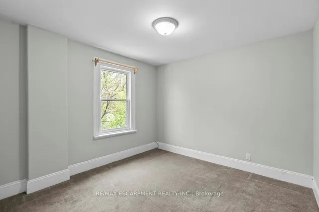 Additional property image - 69 Lorne Ave