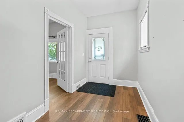Additional property image - 69 Lorne Ave