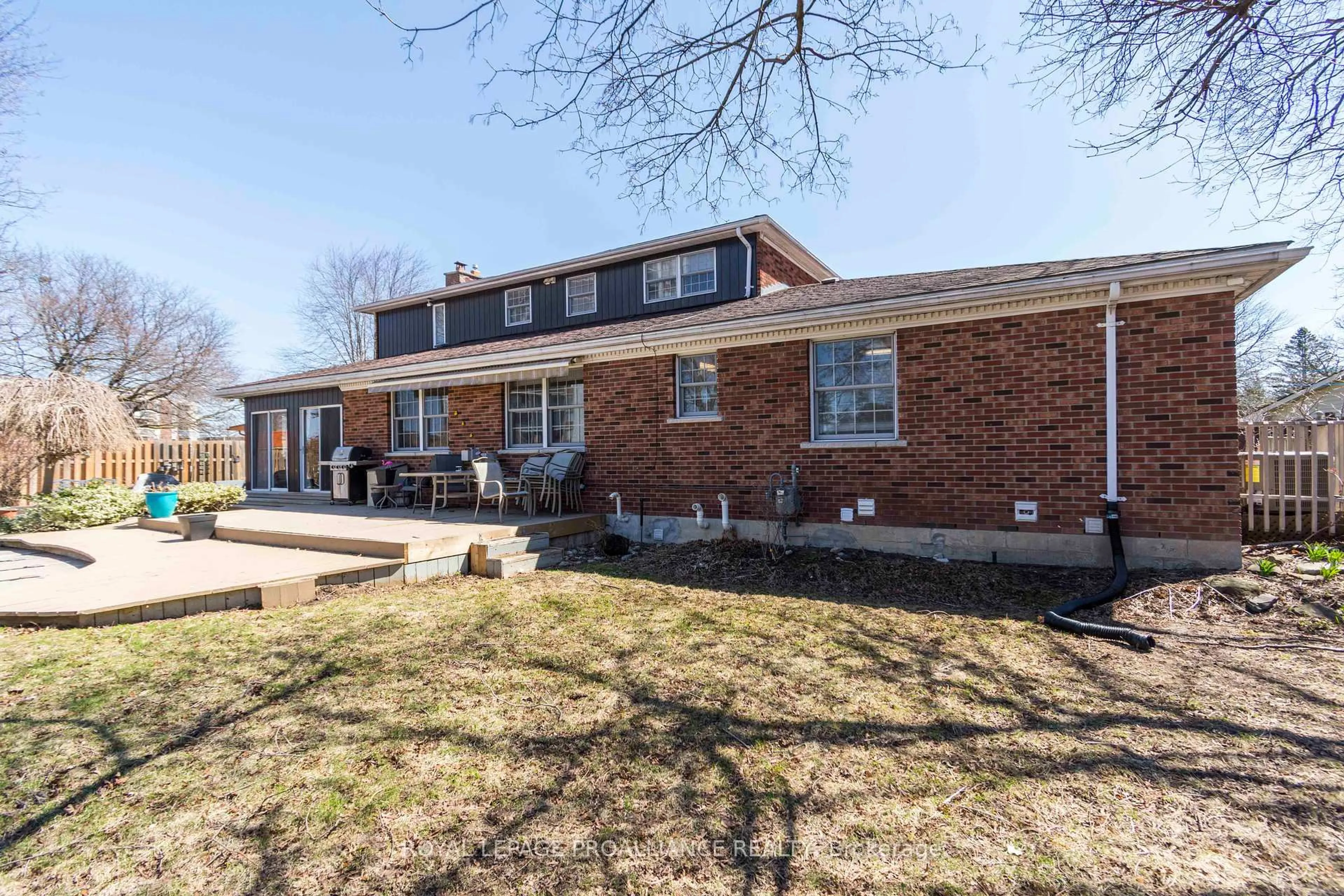 Home with brick exterior material, street for 20 Hope Cres, Belleville Ontario K8P 4S2