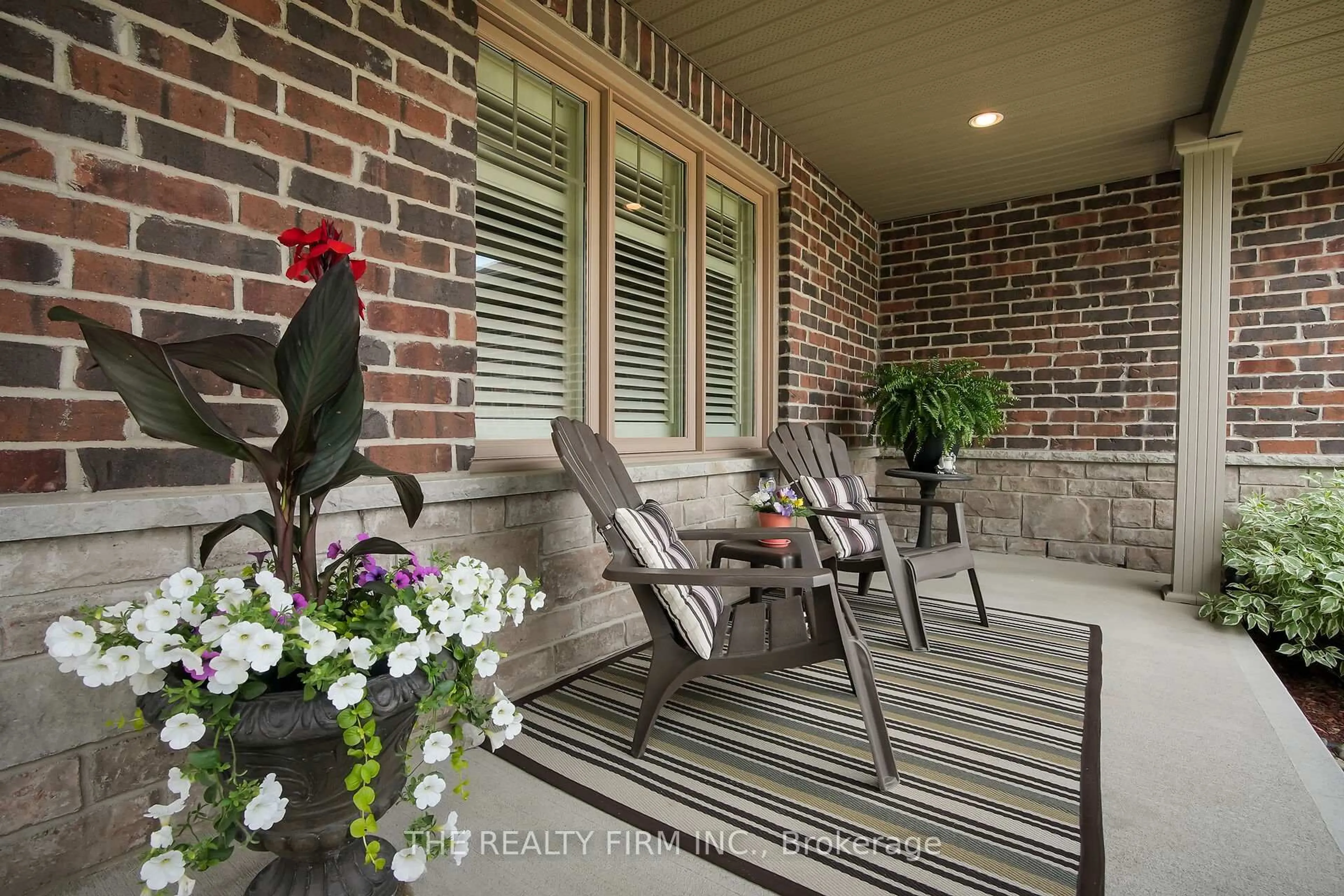 Home with brick exterior material, street for 364 Darcy Dr, Strathroy-Caradoc Ontario N7G 0A1