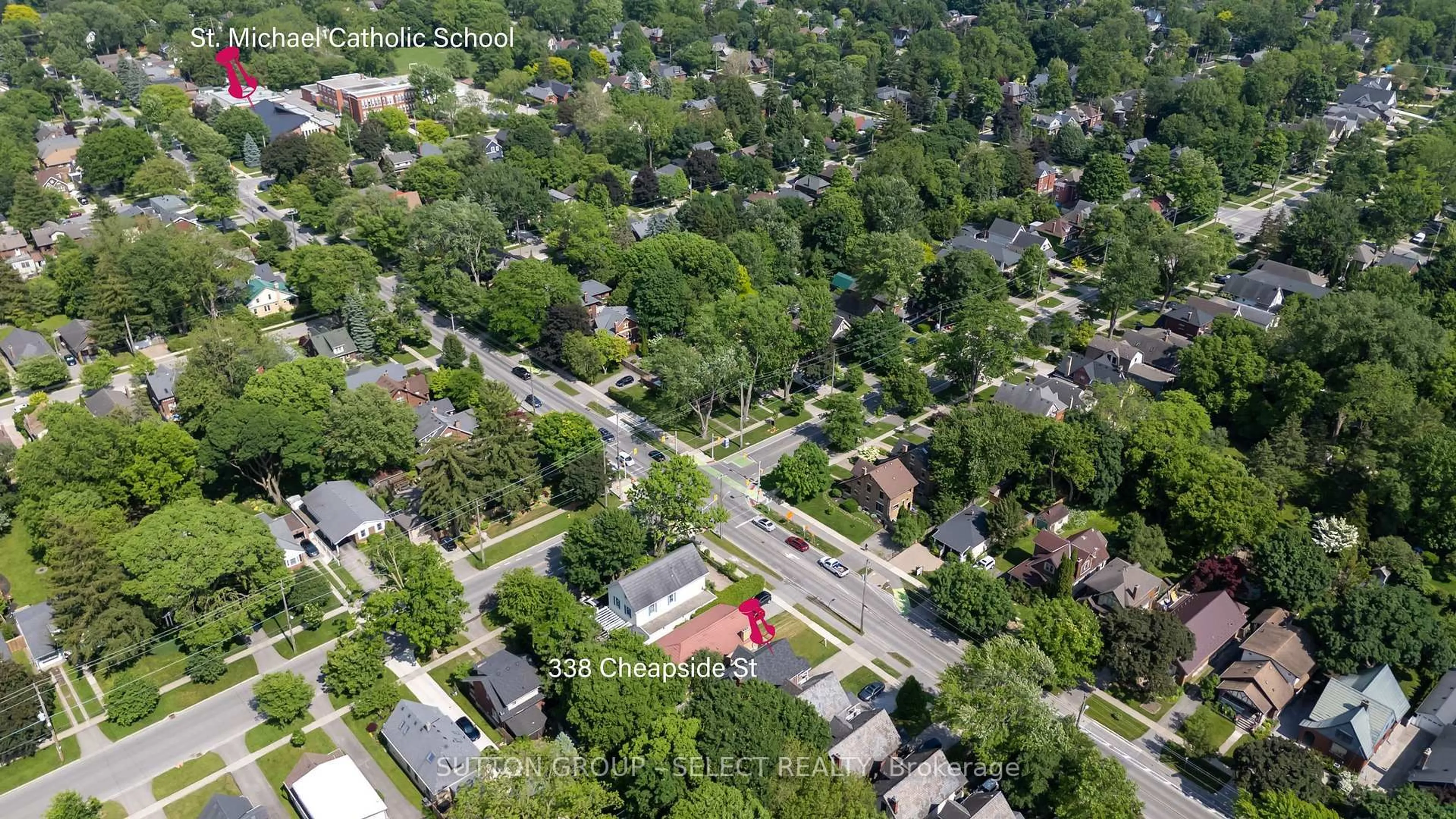 A pic from outside/outdoor area/front of a property/back of a property/a pic from drone, street for 338 Cheapside St, London East Ontario N6A 2A6