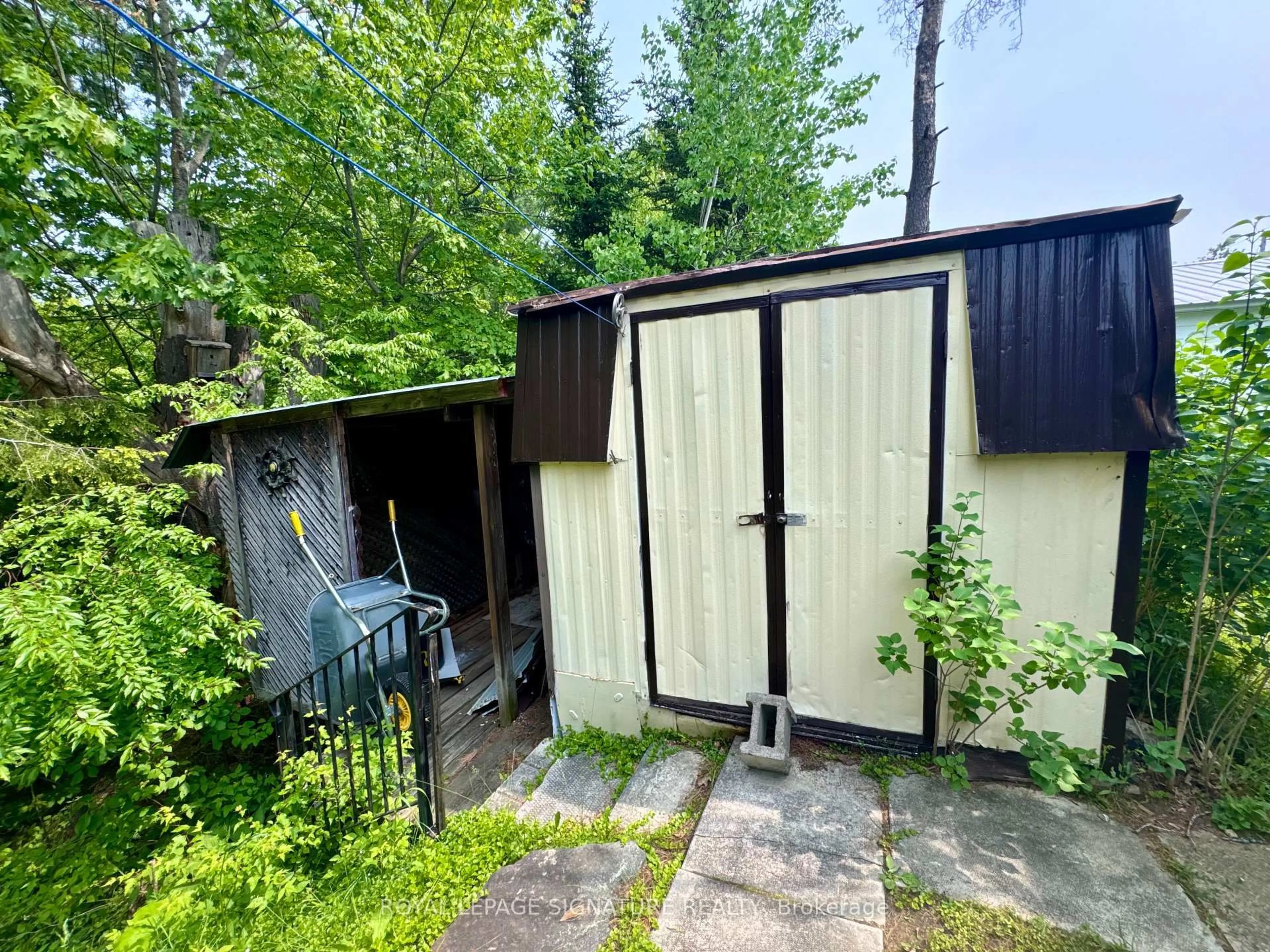 Shed for 1019 Seventh Lane, Minden Hills Ontario K0M 2K0