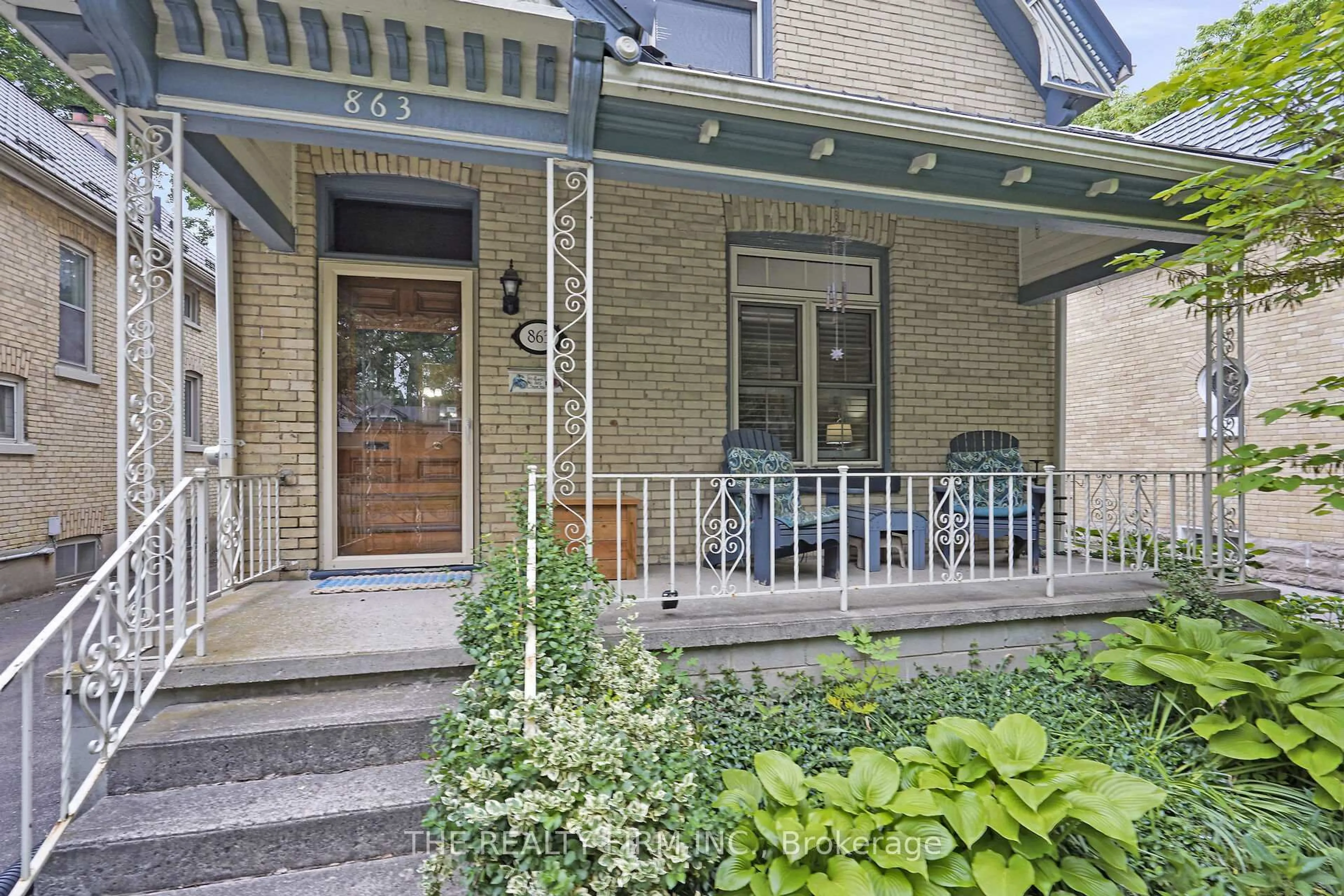 Unknown for 863 Maitland St, London East Ontario N5Y 2W7