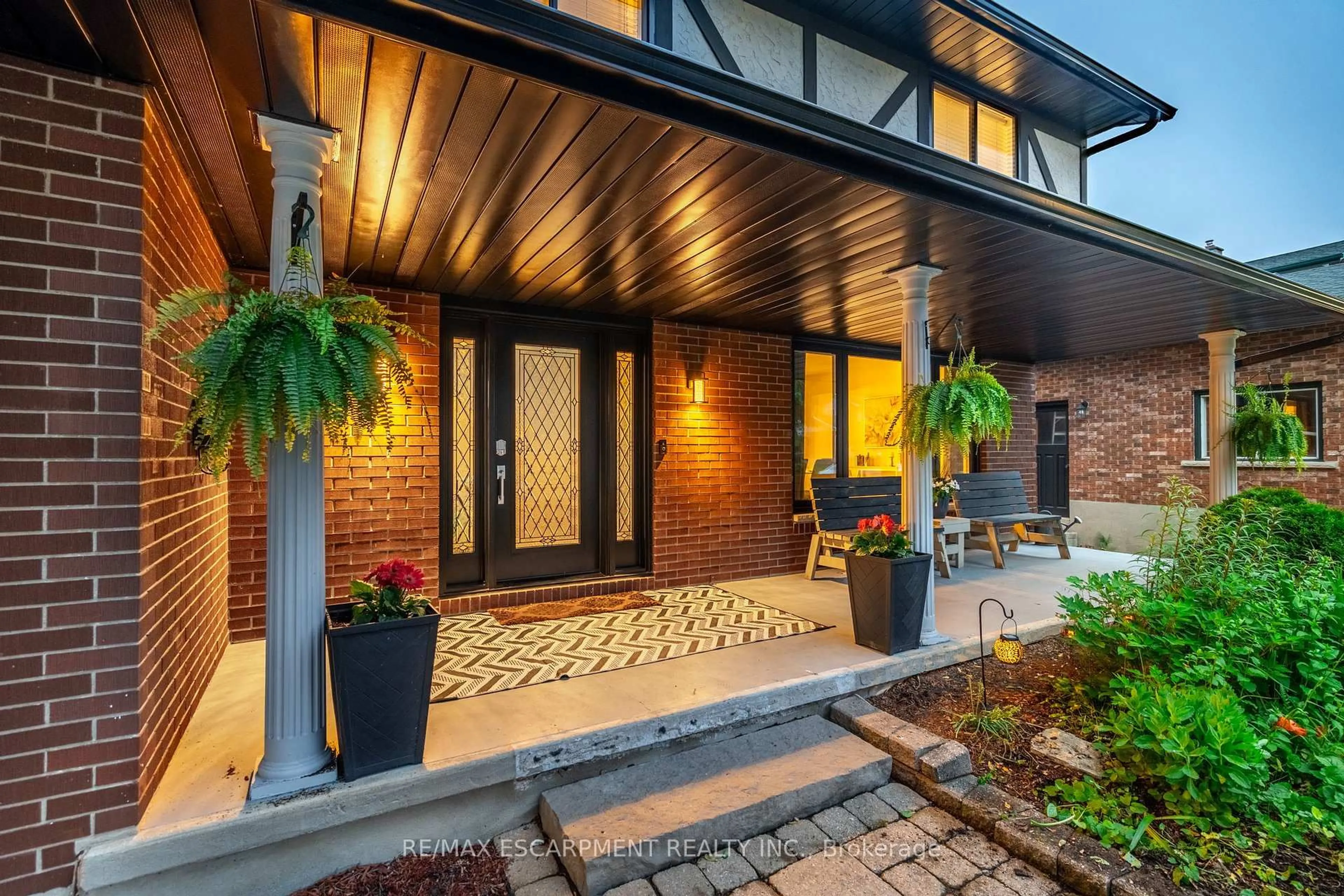 Home with brick exterior material, street for 98 Esther Ave, Cambridge Ontario N1S 4L6