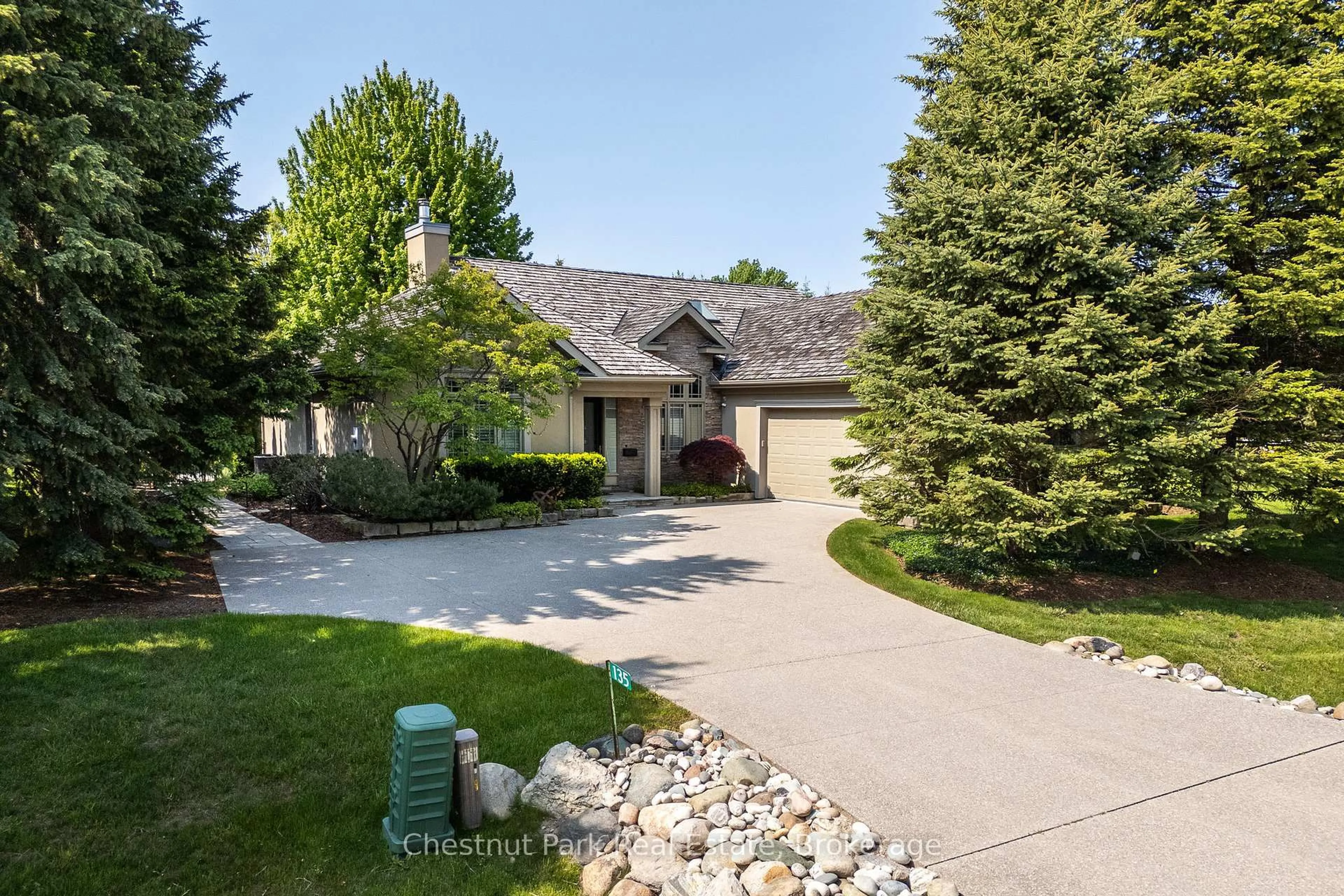 Unknown for 135 Augusta Cres, Blue Mountains Ontario L9Y 0K7