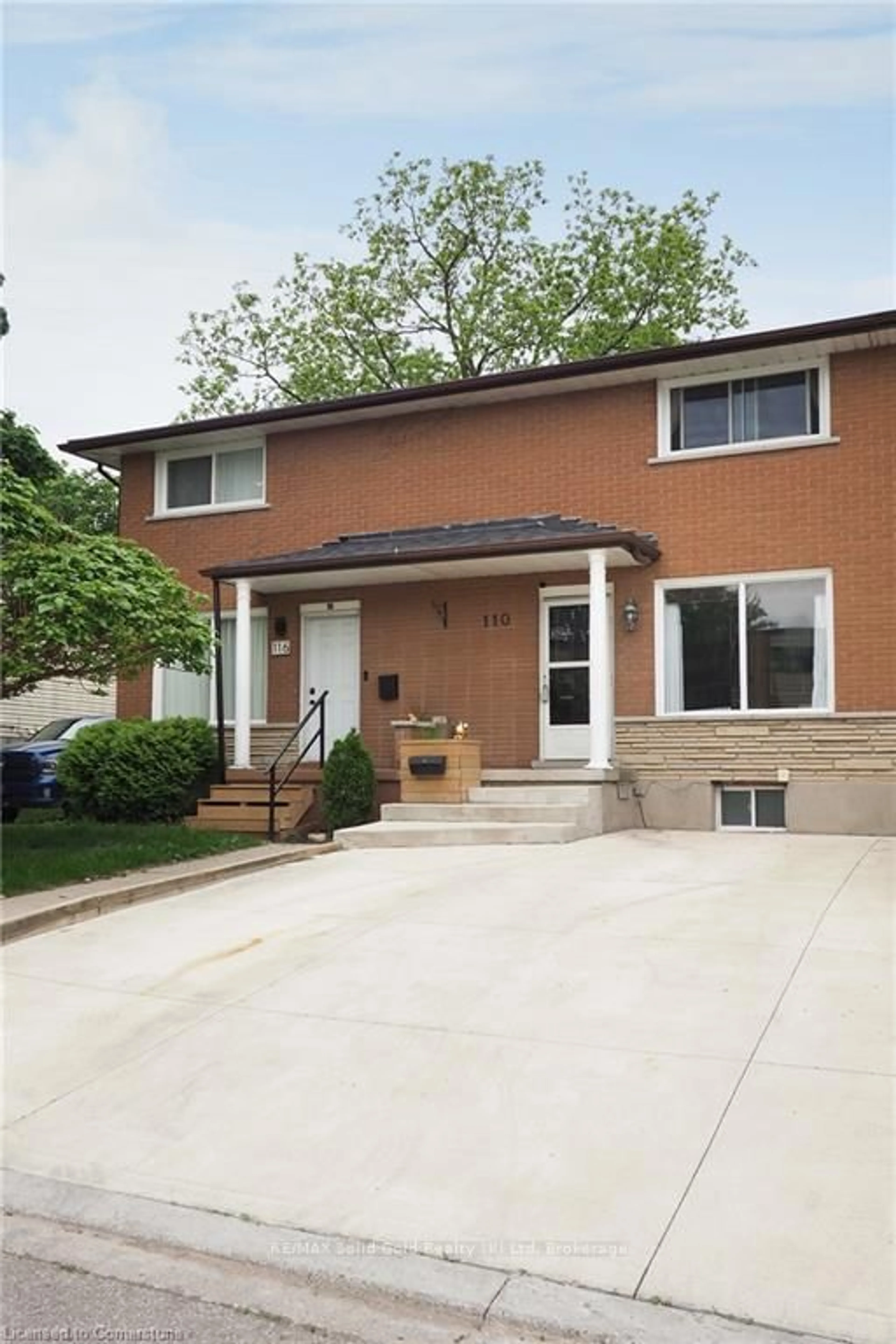 Home with brick exterior material, street for 110 Hexam St, Cambridge Ontario N3H 3Z9