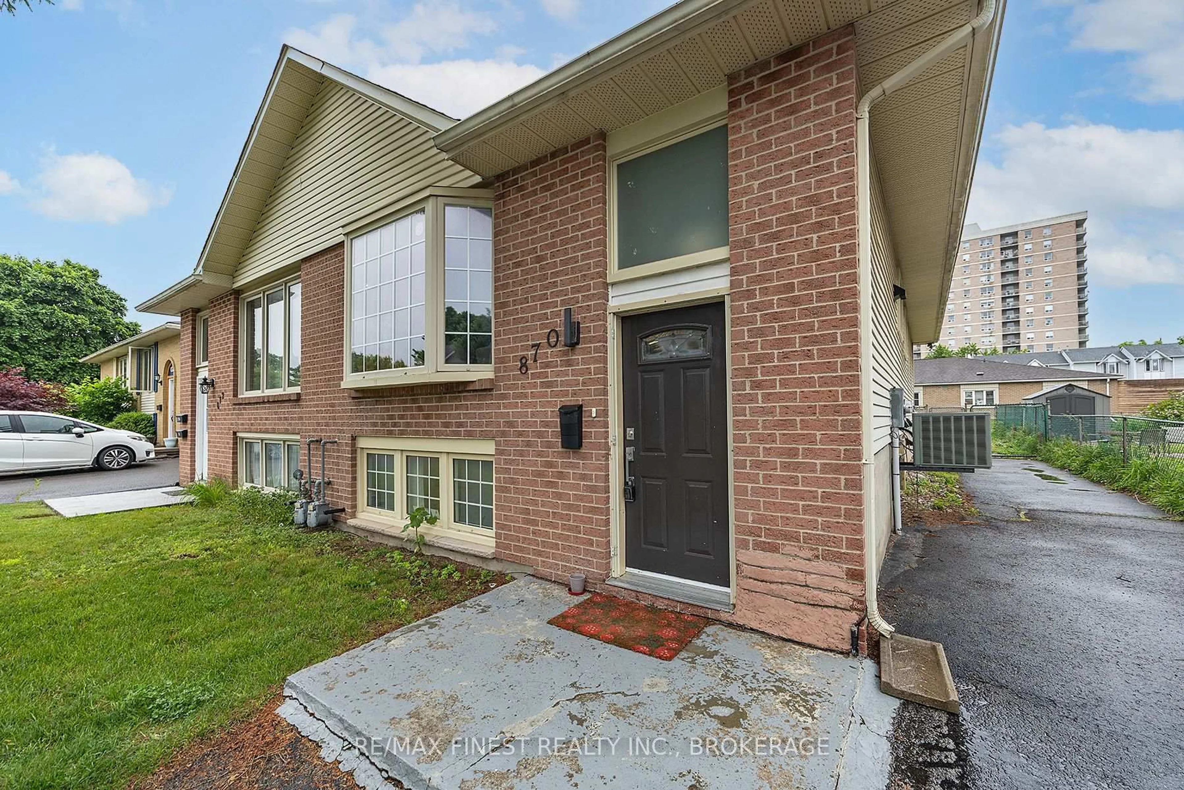Home with brick exterior material, street for 870 Beaconhill Crt, Kingston Ontario K7P 2A8