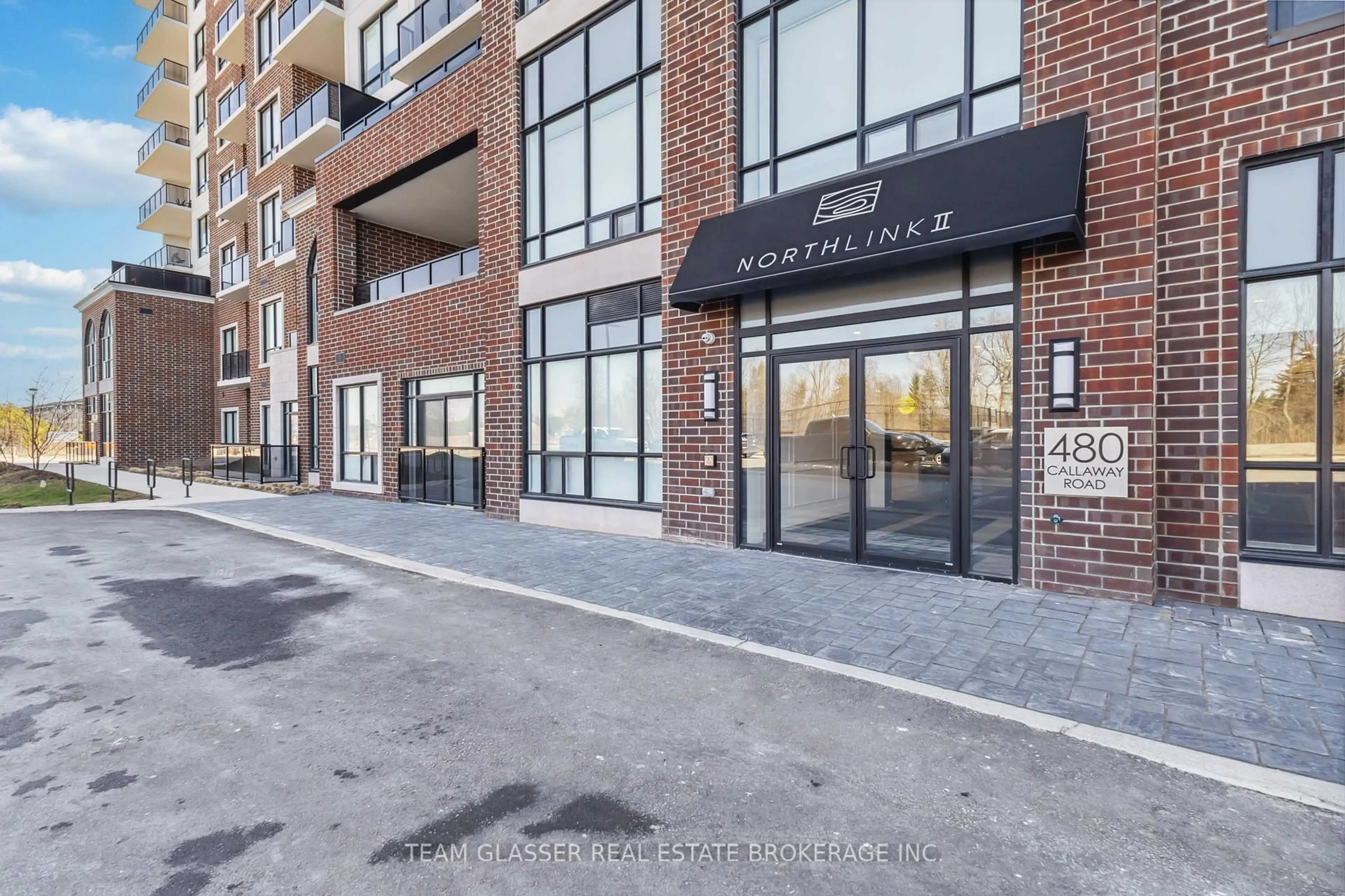 Unknown for 480 Callaway Rd #112, London North Ontario N6G 0Z3