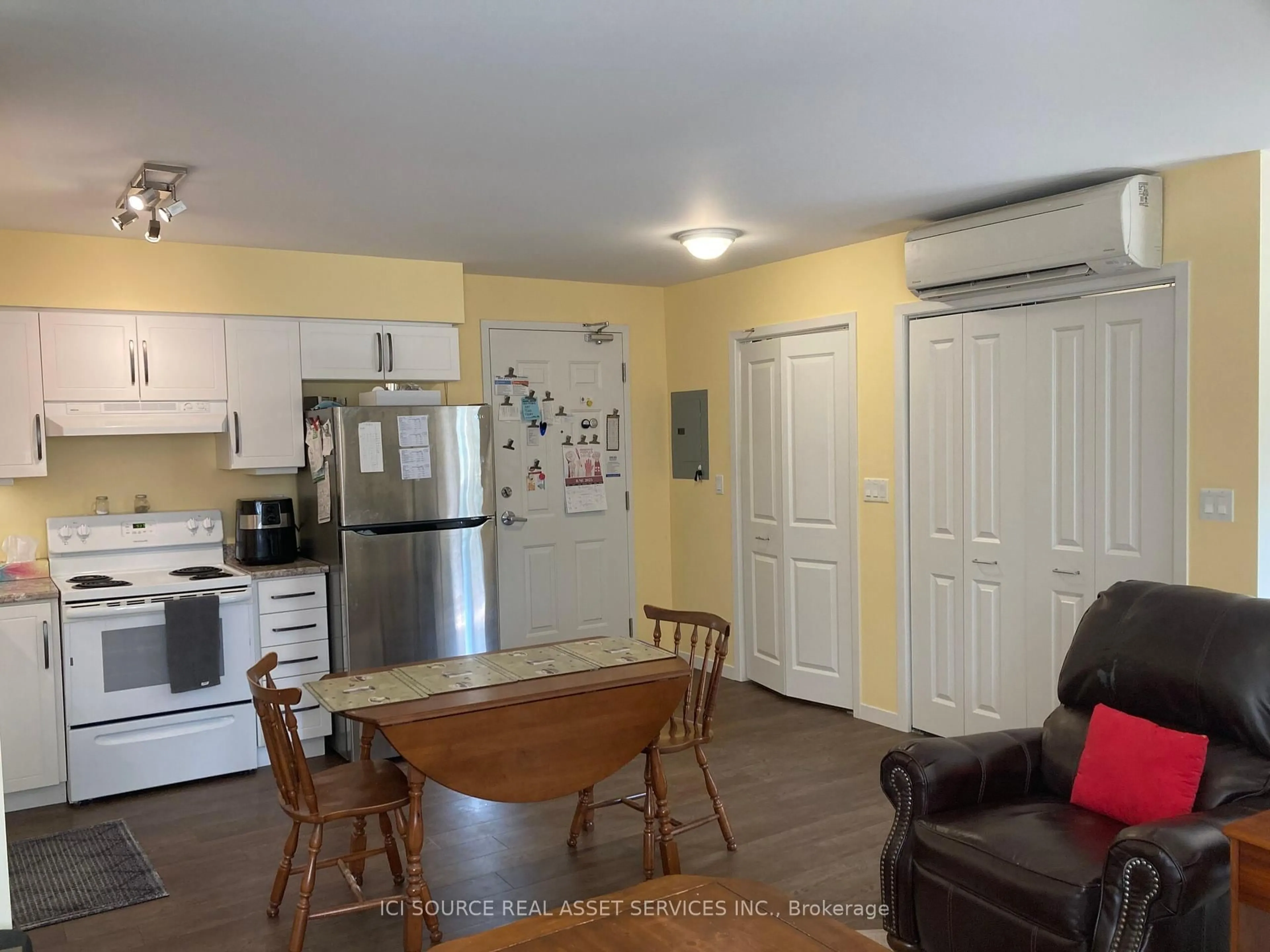 Unknown for 850 Alpha St #105, Owen Sound Ontario N4K 5W8
