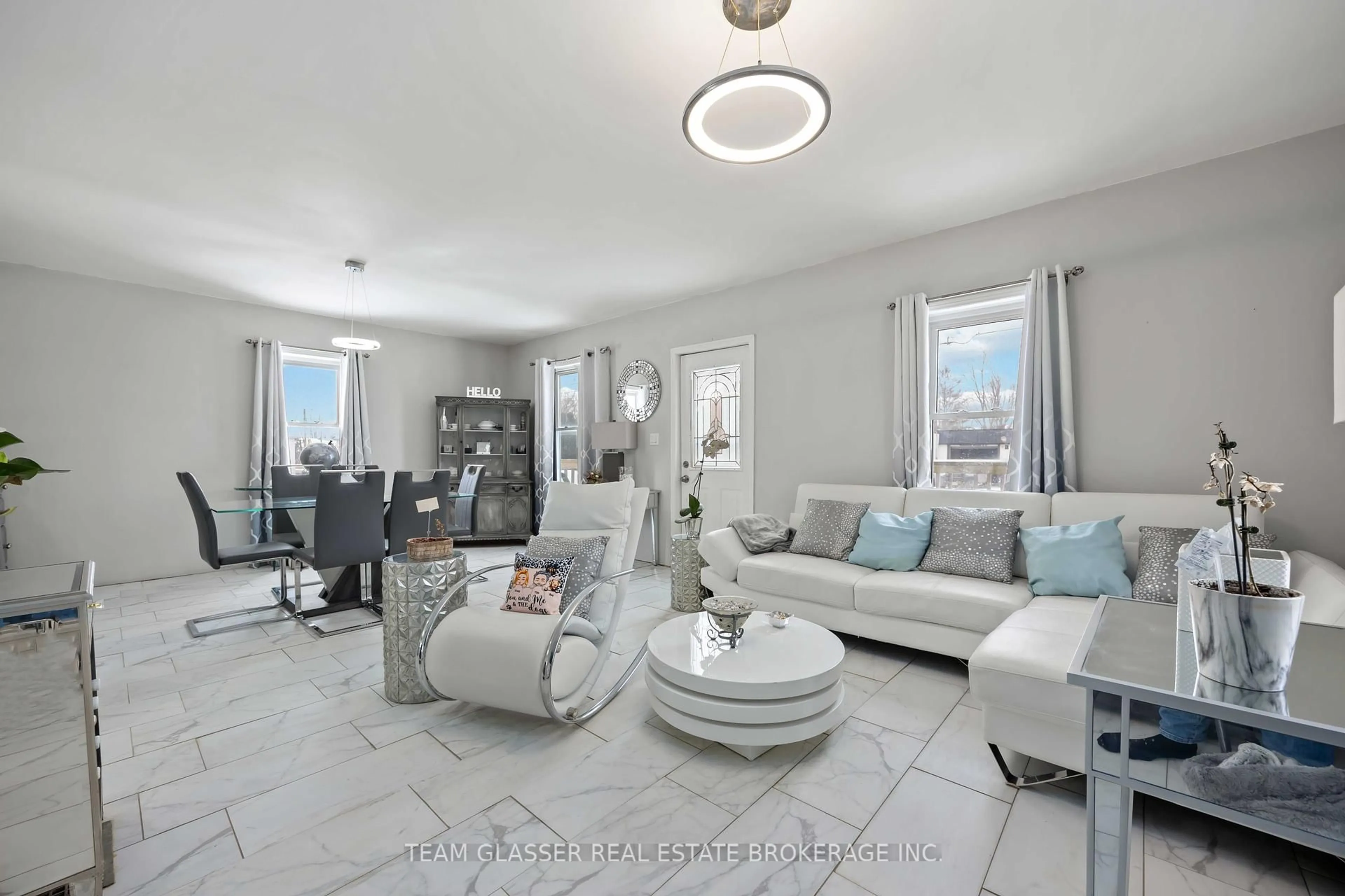 Living room with furniture, unknown for 3240 NAUVOO Rd, Brooke-Alvinston Ontario N0N 1A0