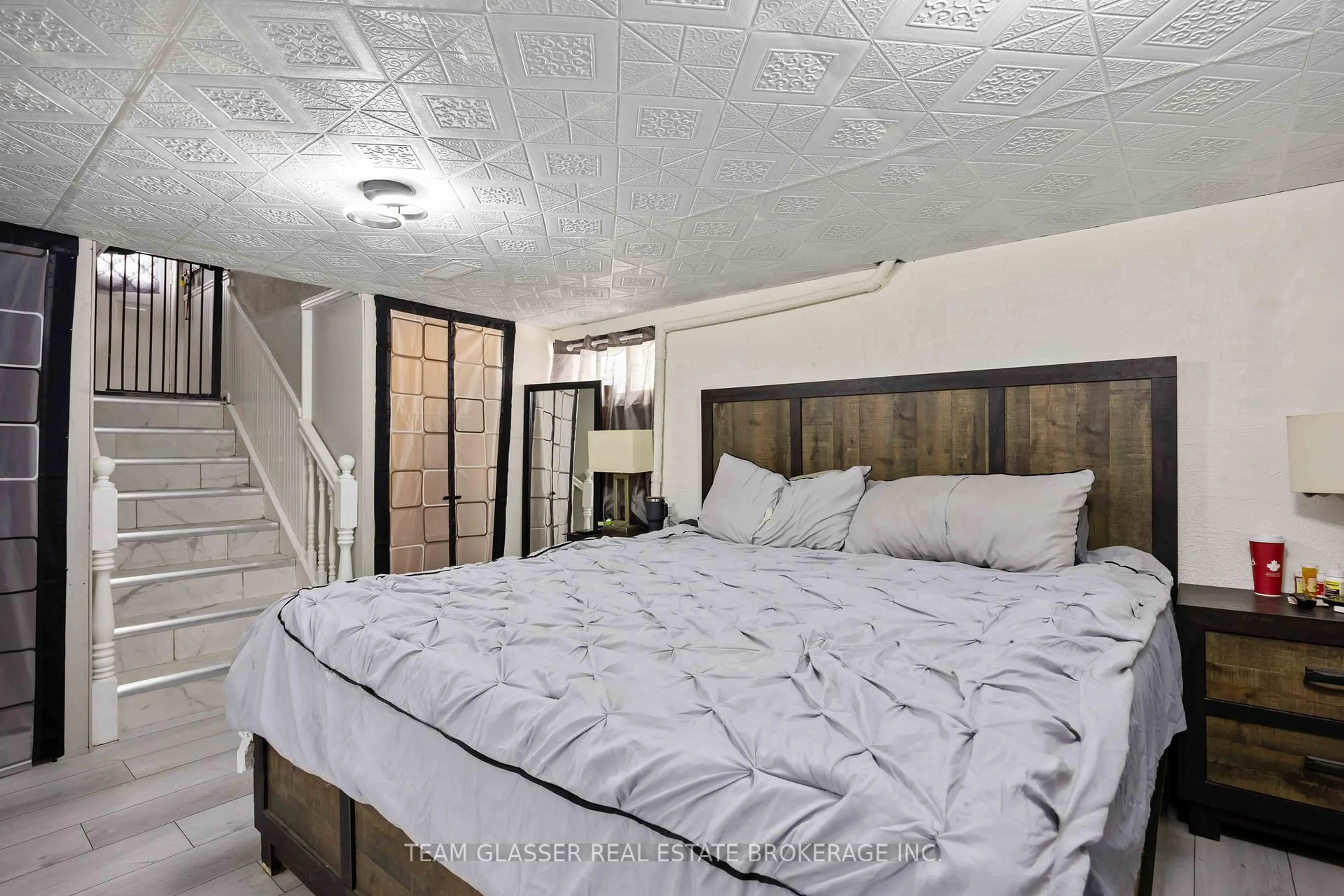 Bedroom with bed, unknown for 3240 NAUVOO Rd, Brooke-Alvinston Ontario N0N 1A0